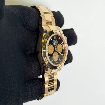 Rolex Daytona 40mm Black Dial Watch Ref# 126508