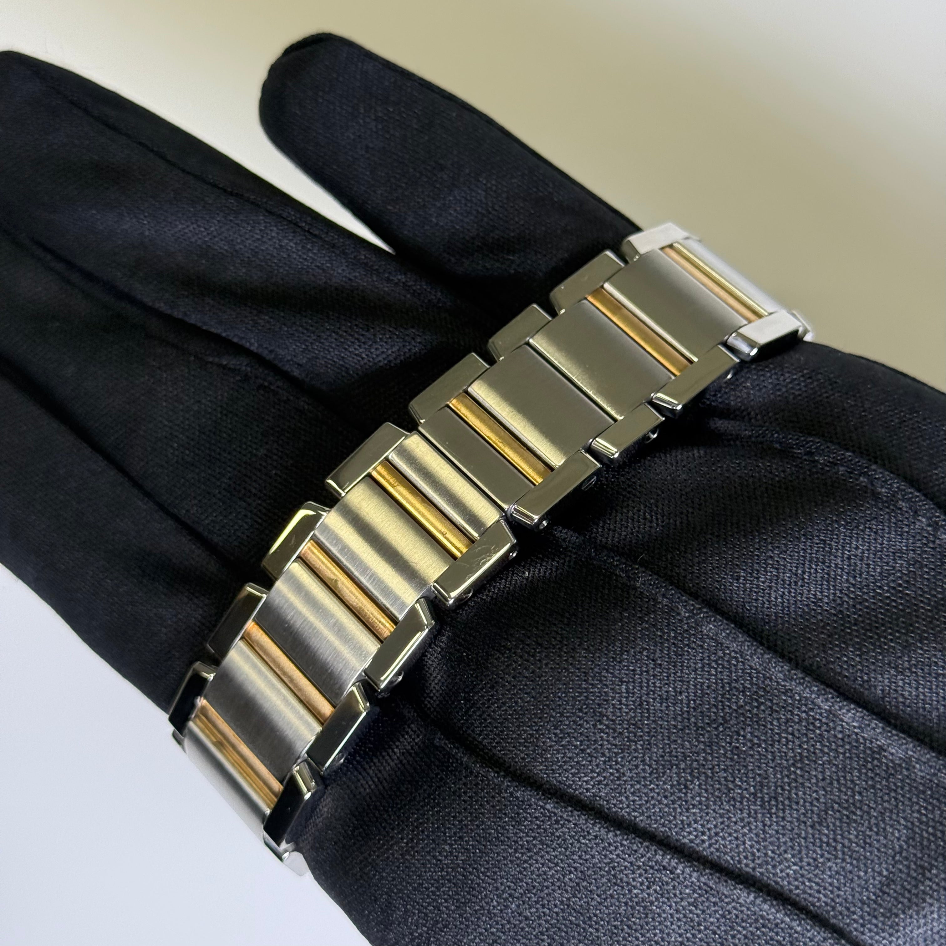 Cartier Tank Francaise 25mm Ivory Dial Ref#W51005Q4