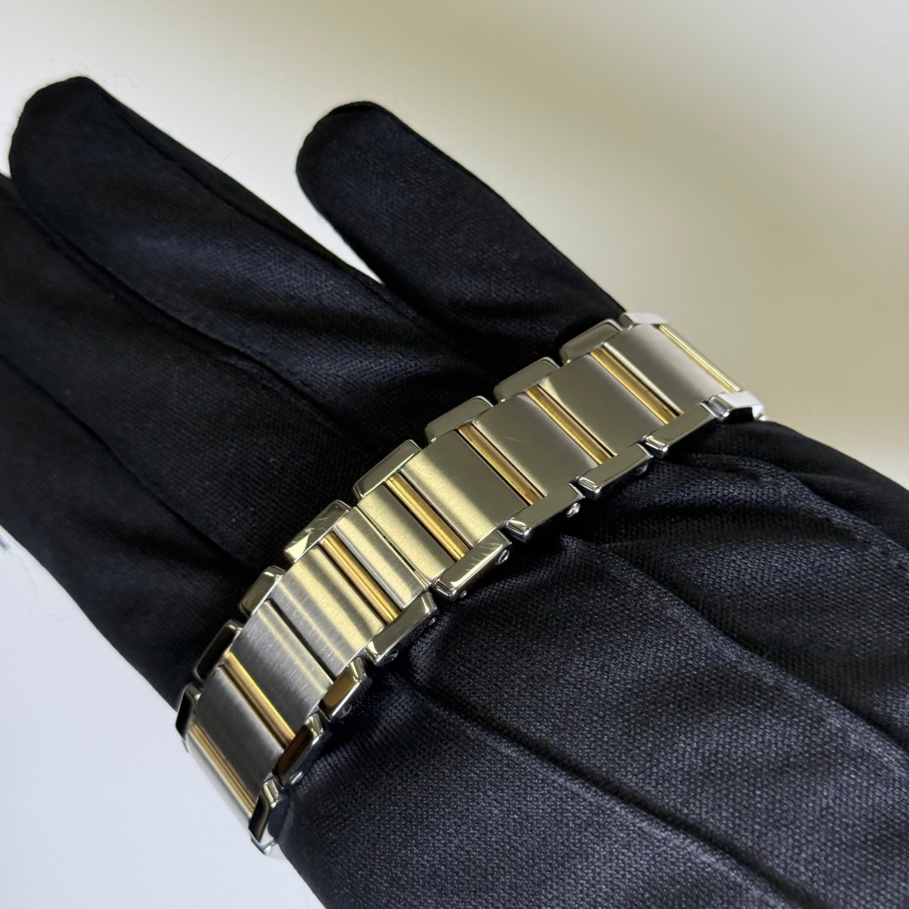 Cartier Tank 25mm White Dial Watch Ref# W51012Q4