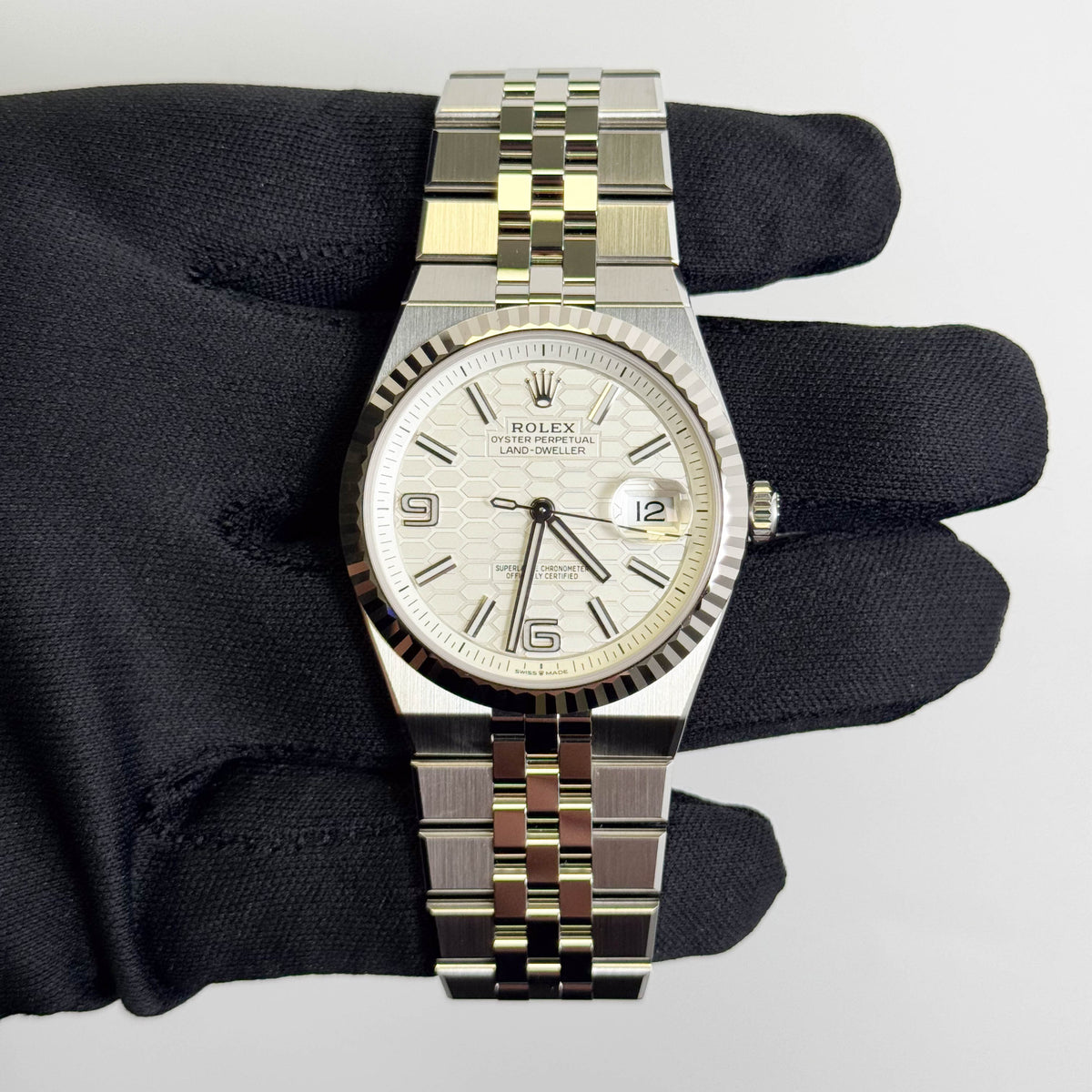 Rolex Land-Dweller 40mm White Dial Watch Ref# 127334