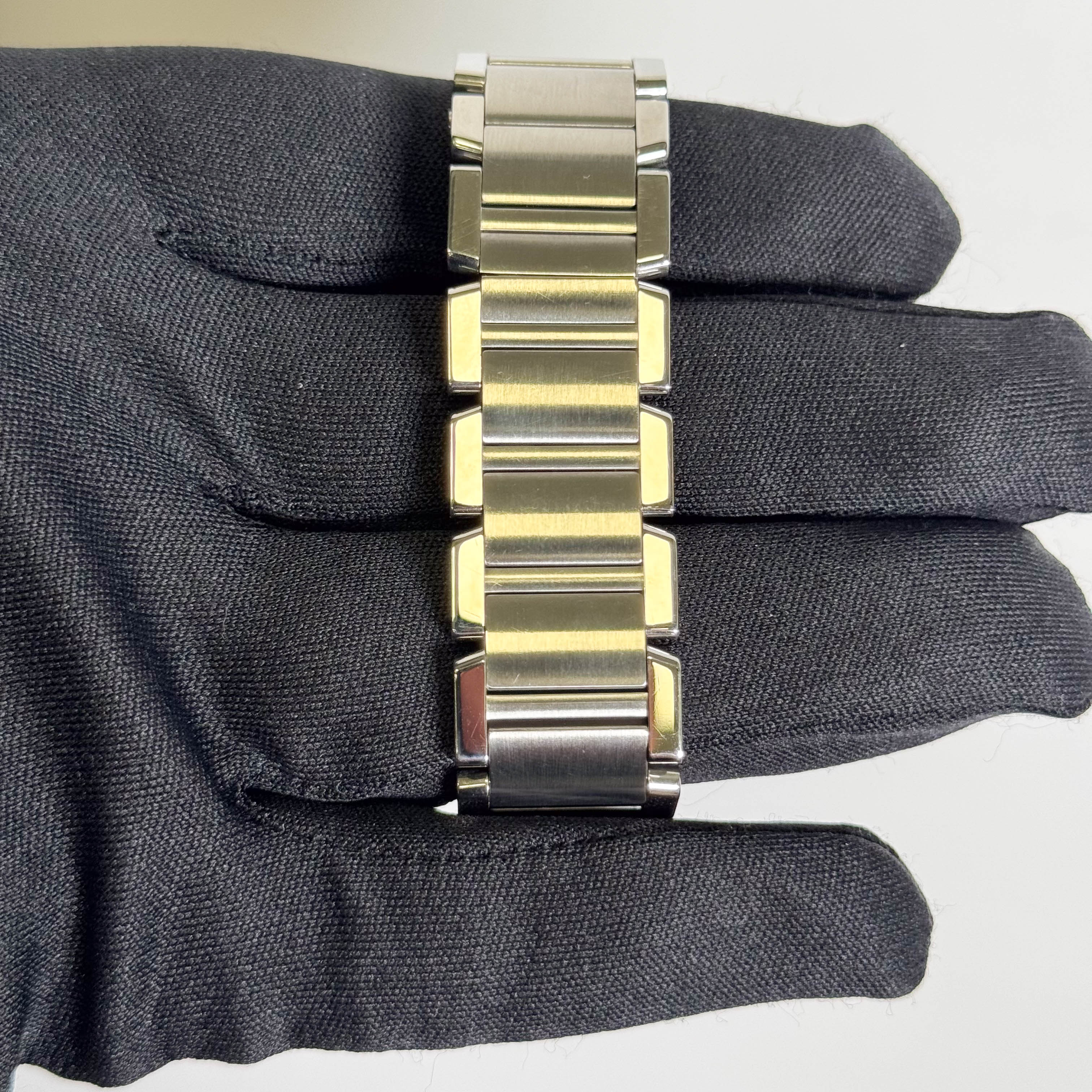 Cartier Tank 28mm White Dial Watch Ref# W51002Q3