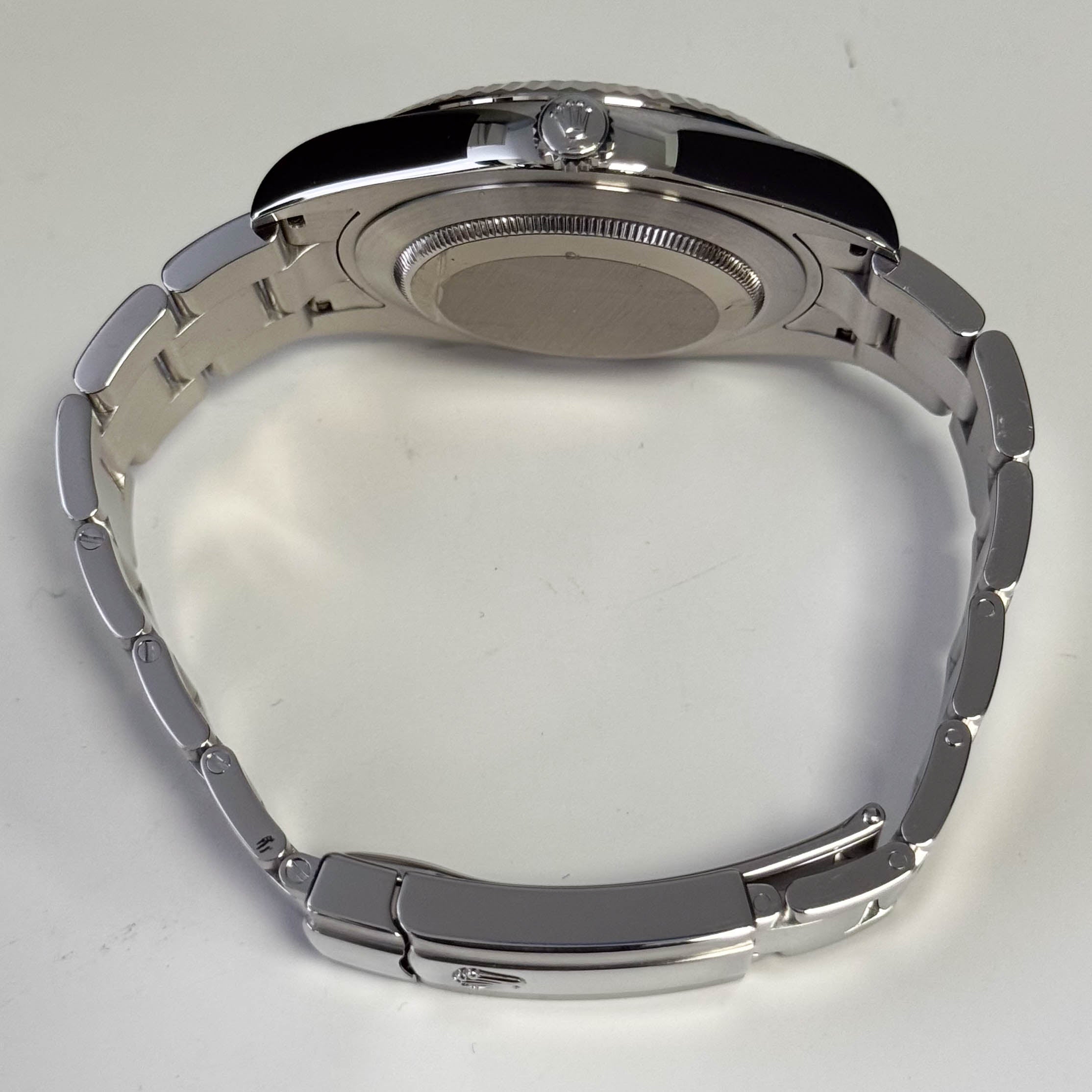 Rolex Datejust 41mm Blue Dial Watch Ref# 116334 - Happy Jewelers Fine Jewelry Lifetime Warranty