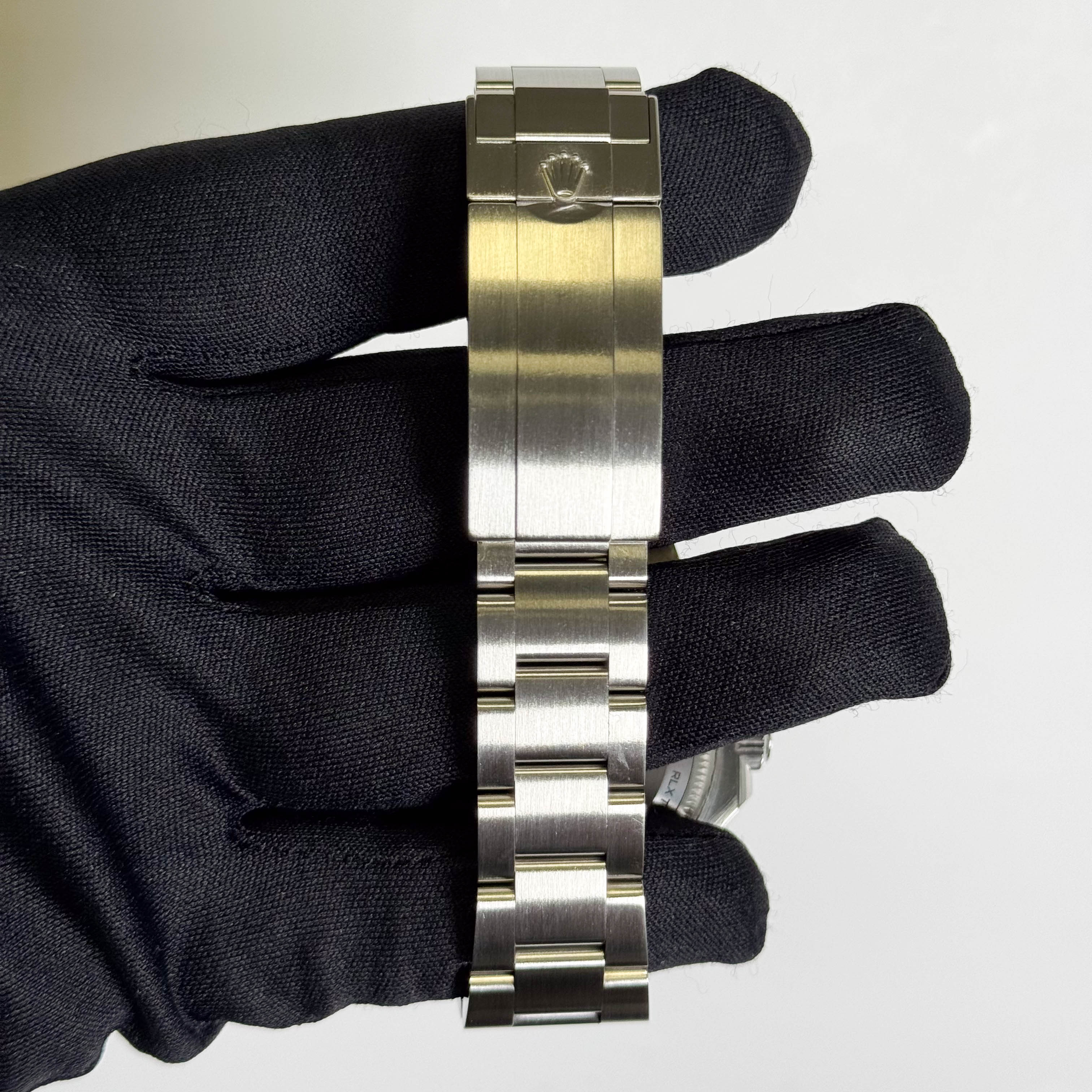 Rolex Sea-Dweller 44mm Black/Blue Dial Watch Ref# 136660