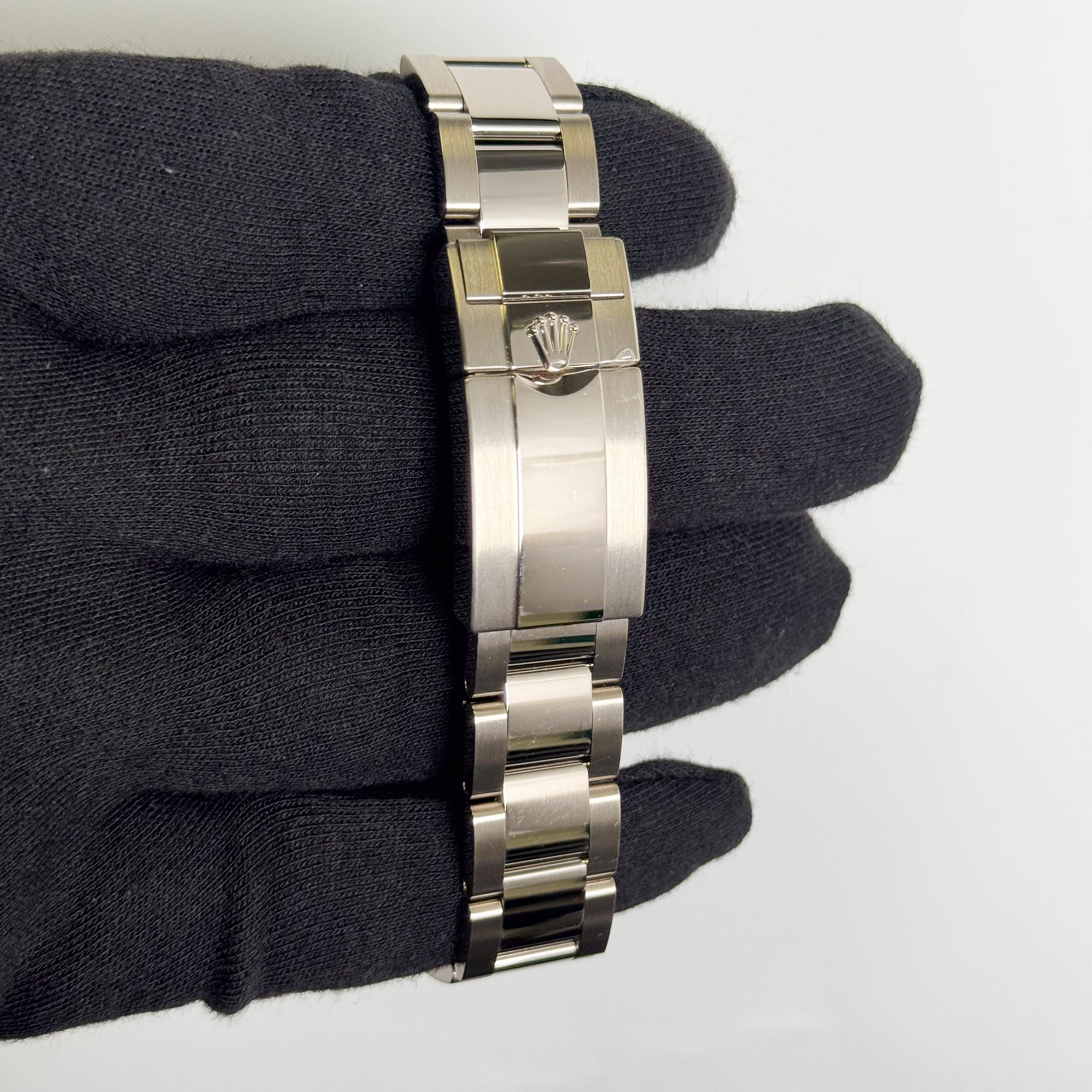 Rolex Daytona 40mm Black Dial Watch Ref# 126509