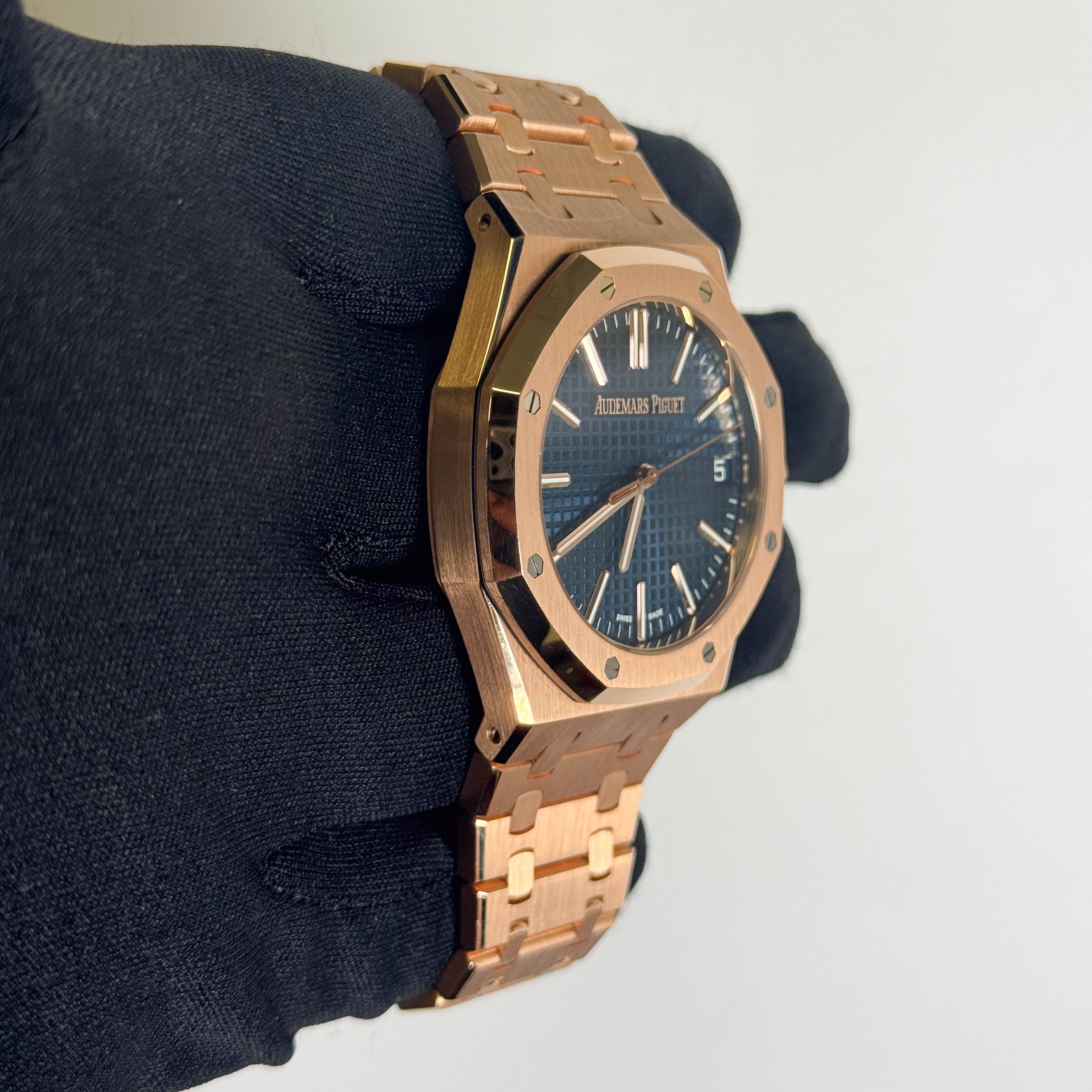 Audemars Piguet Royal Oak 41mm Blue Dial Watch Ref# 15510OR.OO.1320OR.03