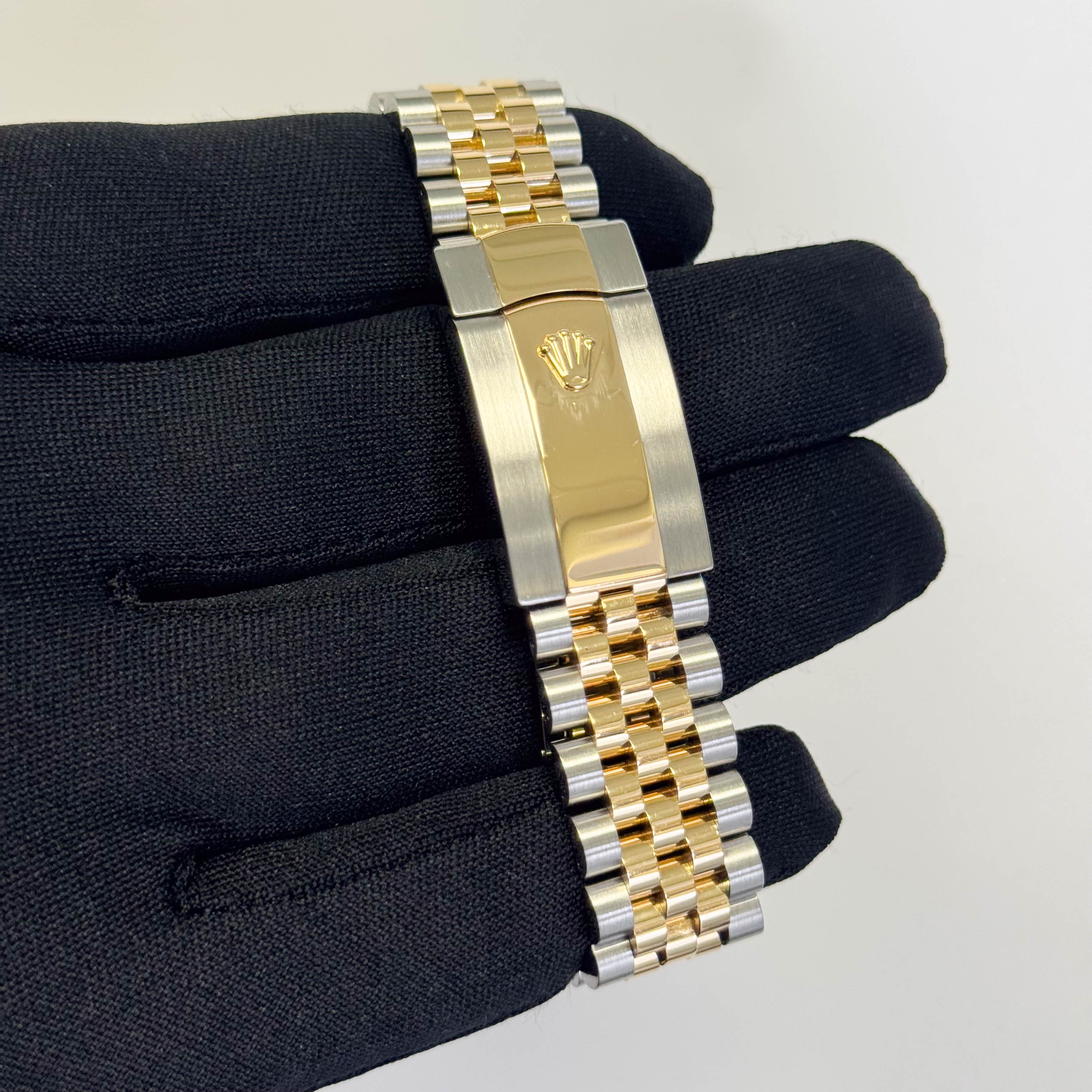 Rolex Datejust 36mm Silver Dial Watch Ref# 126233