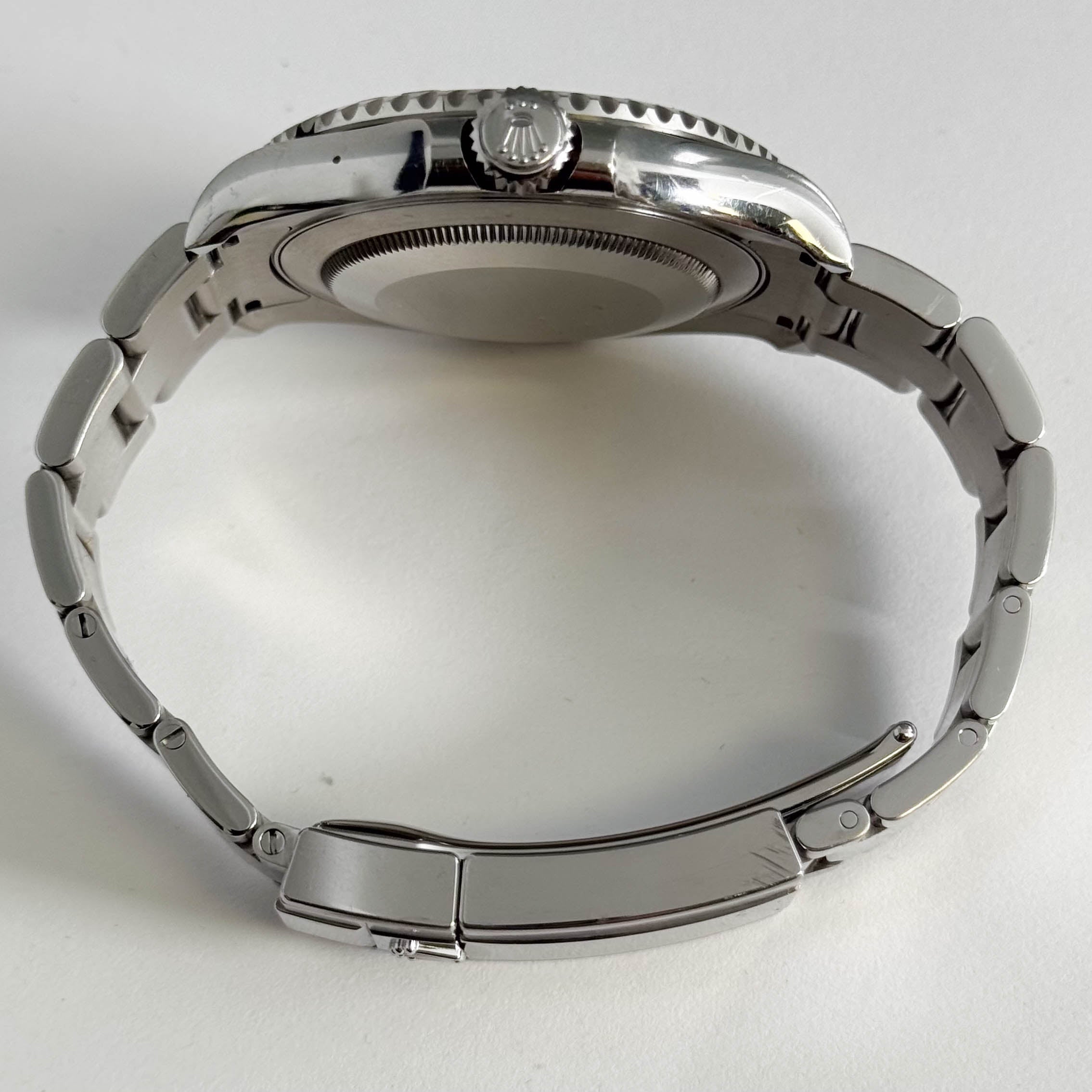 Rolex Yacht-Master 40mm Rhodium Dial Watch Ref# 126622