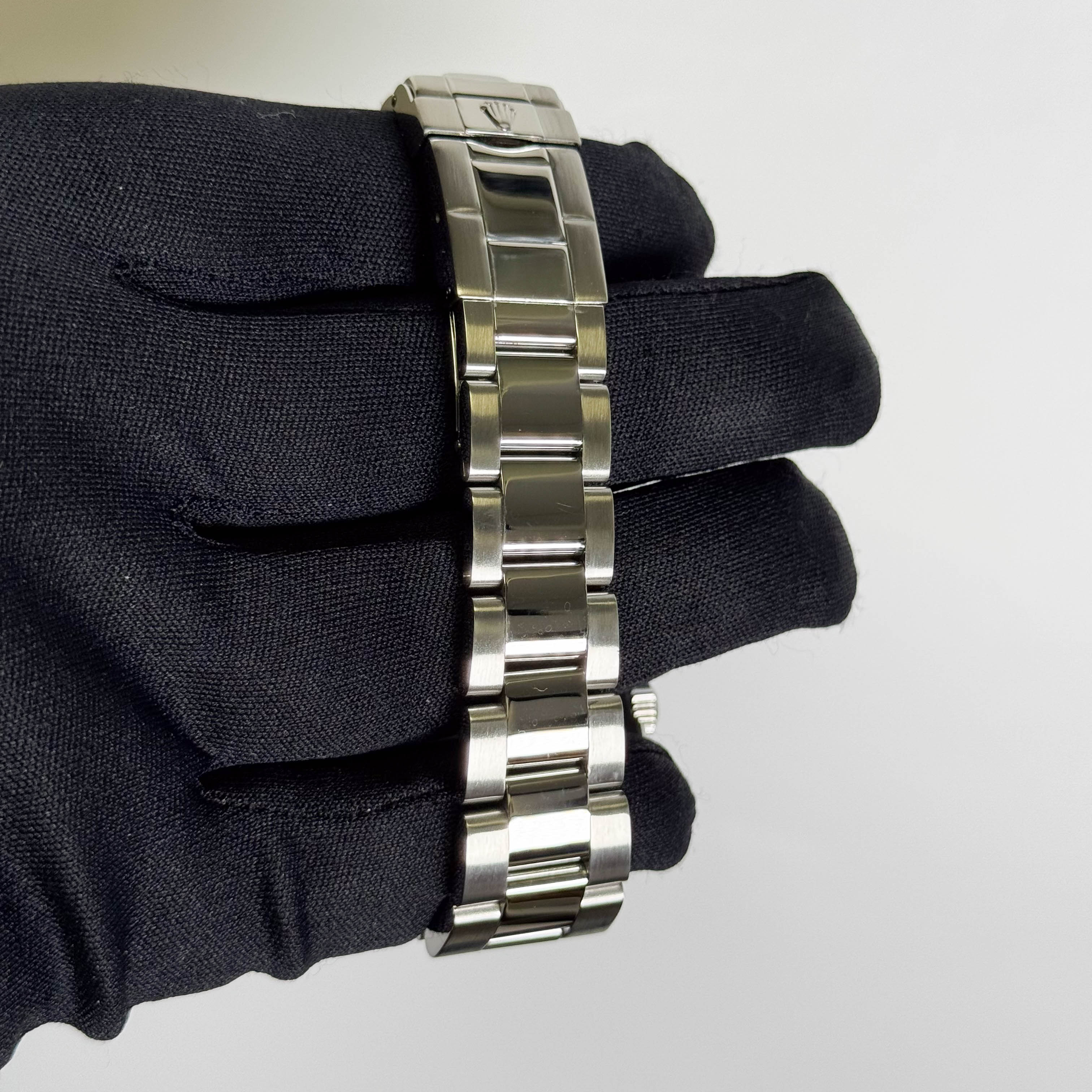 Rolex Yacht-Master 40mm Silver Dial Watch Ref# 116622