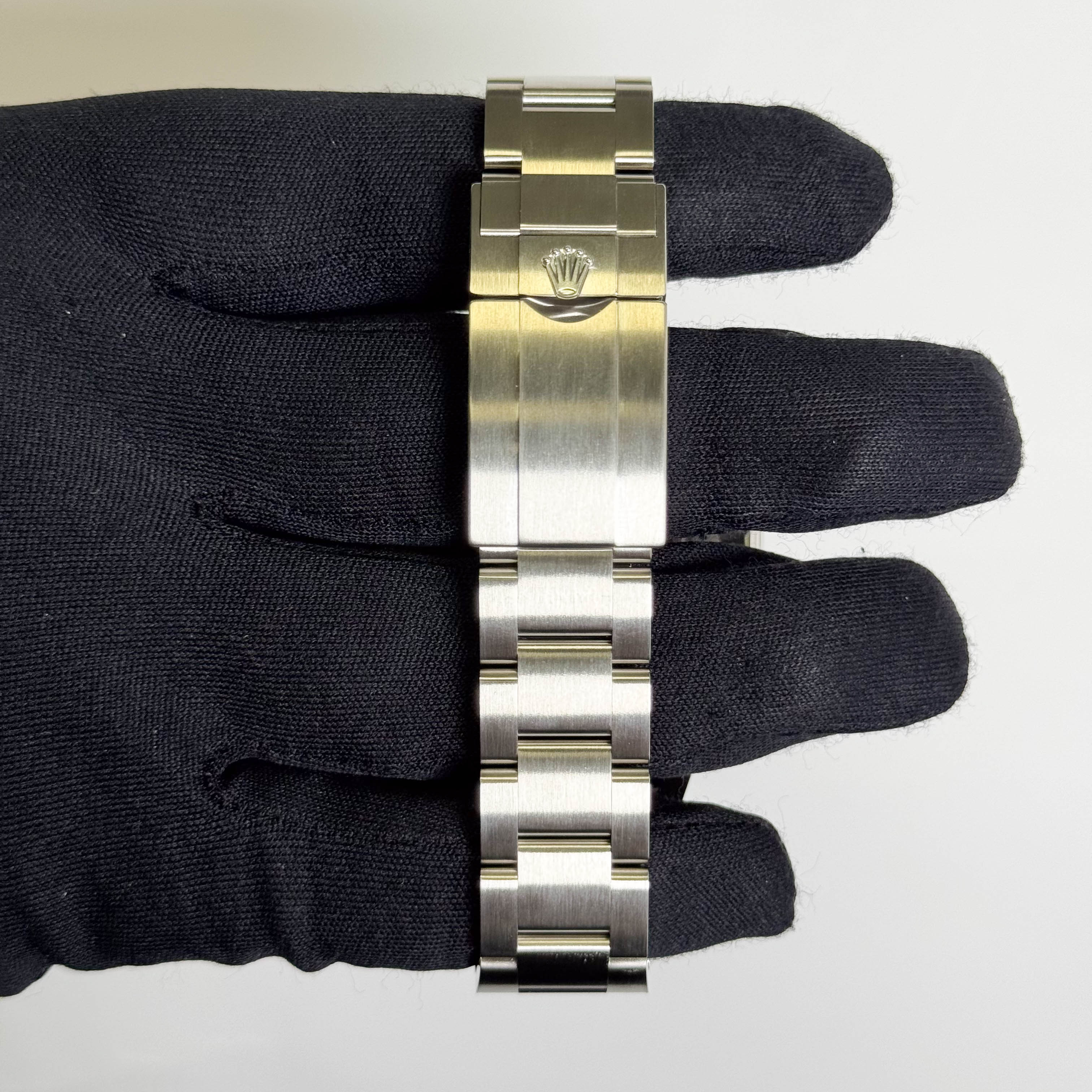Rolex Explorer II 42mm White Dial Watch Ref# 226570 - Happy Jewelers Fine Jewelry Lifetime Warranty