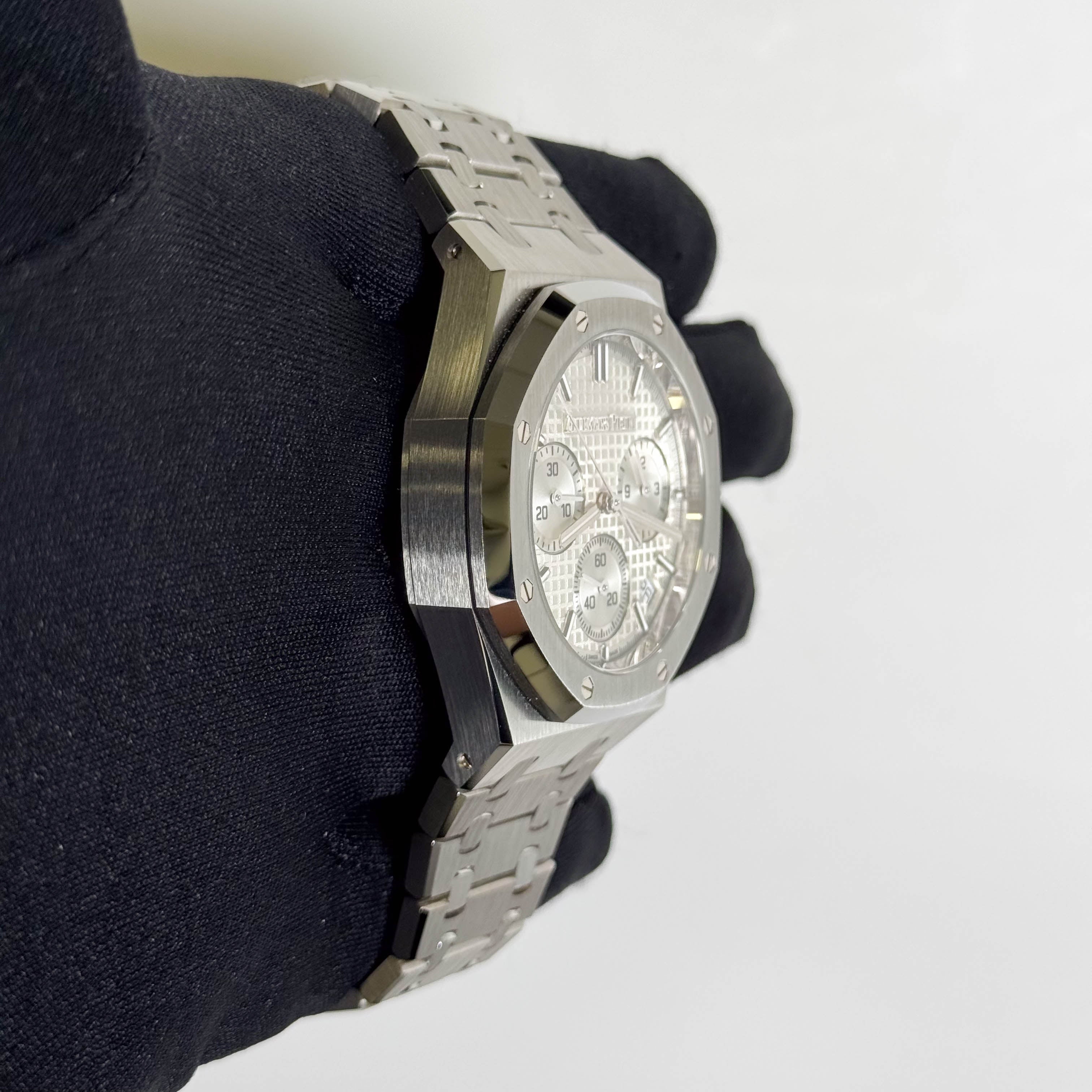 Audemars Piguet Royal Oak 41mm Silver Dial Watch Ref# 26240ST.OO.1320ST.07