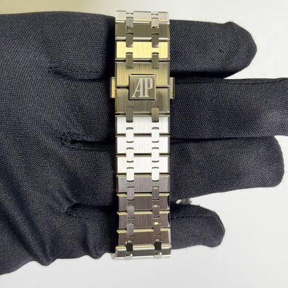 Audemars Piguet Royal Oak 41mm Silver Dial Watch Ref# 26240ST.OO.1320ST.07