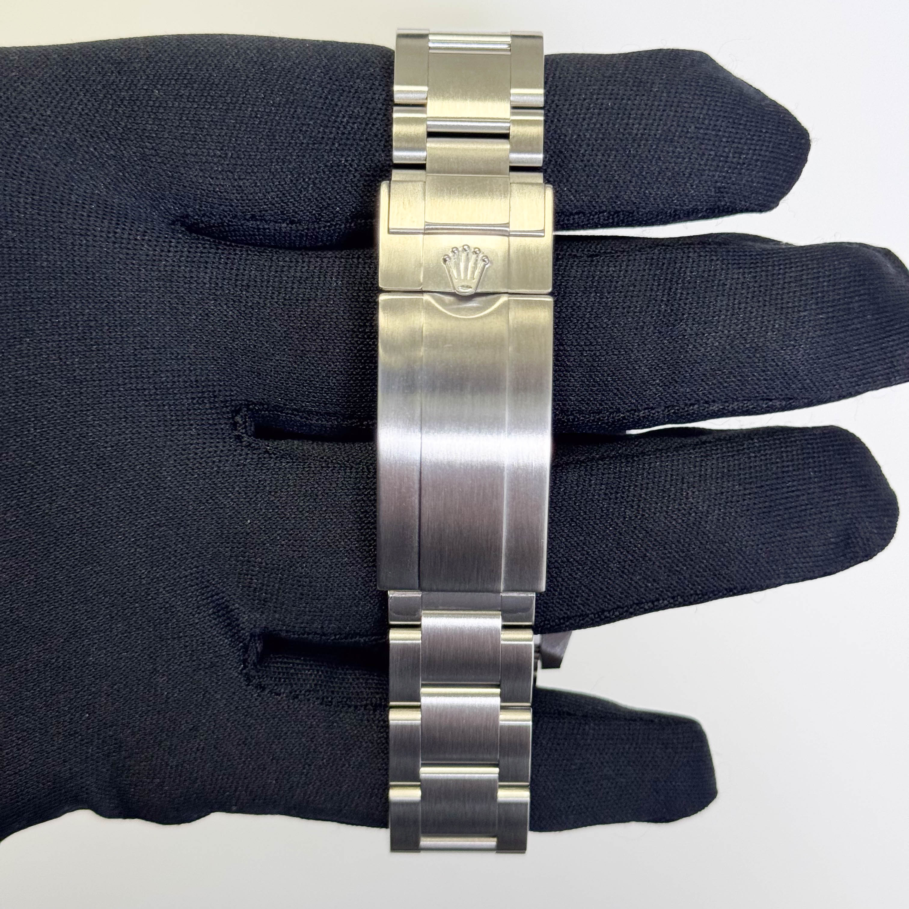 Rolex Submariner 41mm Black Dial Watch Ref# 124060