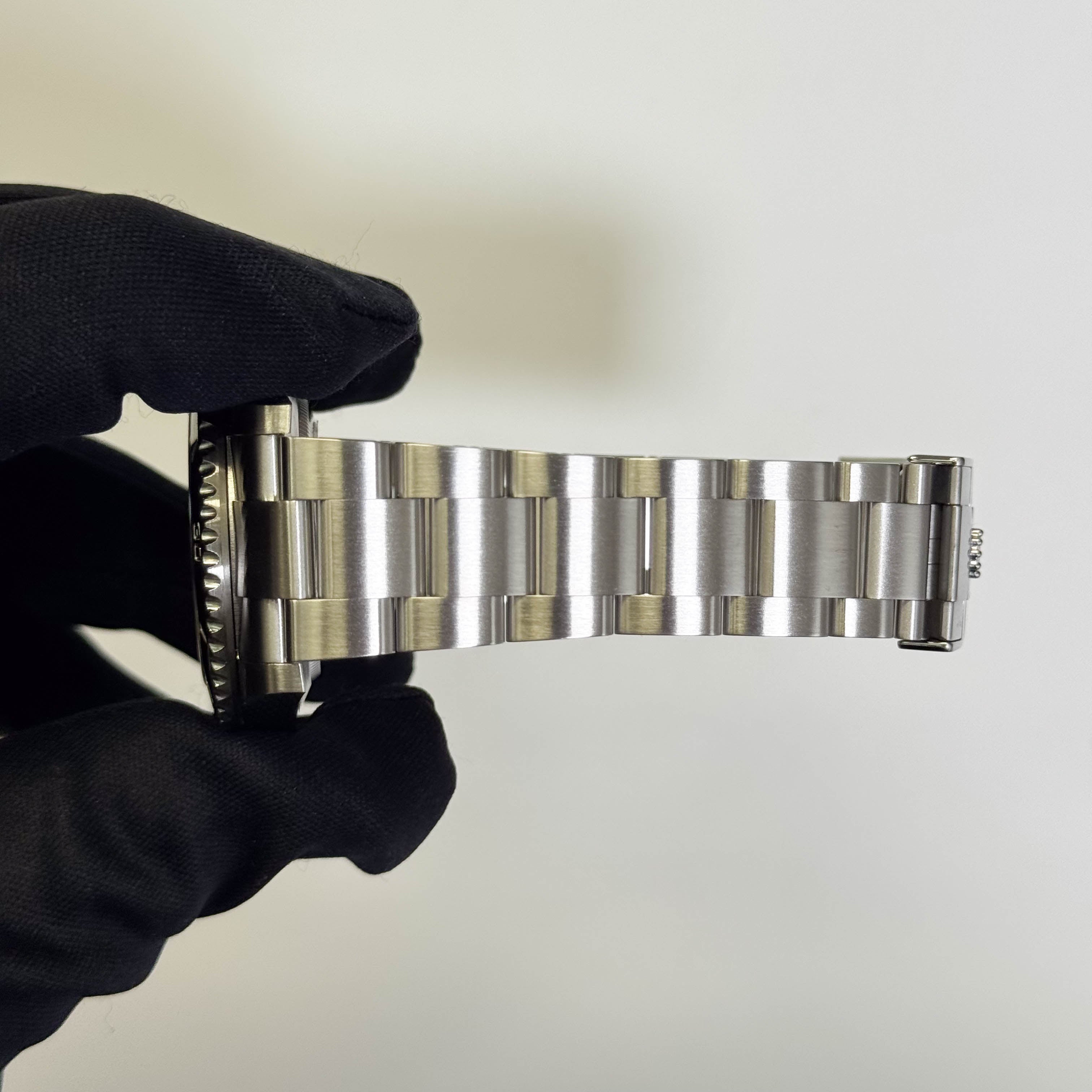 Rolex Submariner 41mm Black Dial Watch Ref# 124060