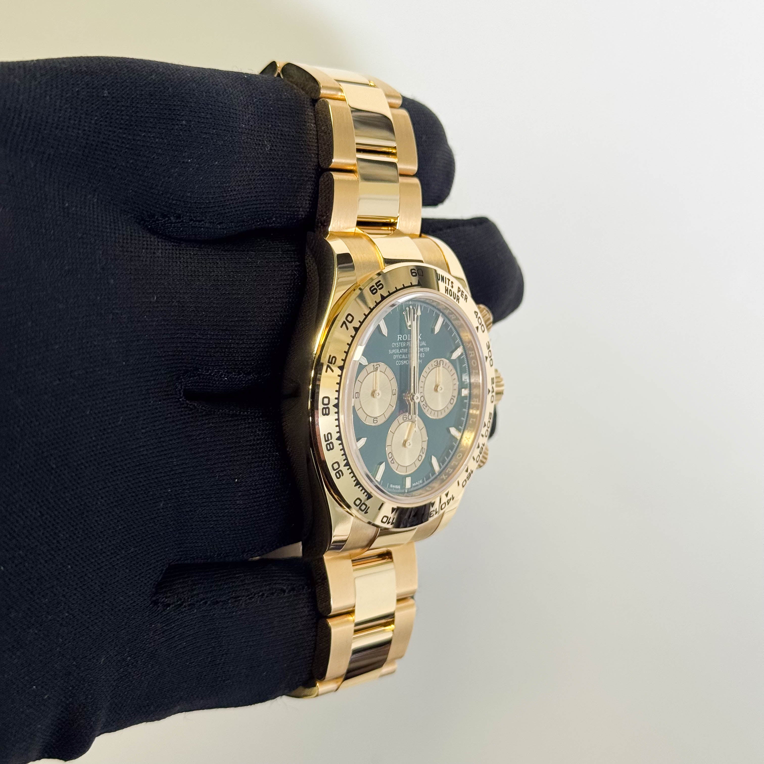 Rolex Daytona 40mm Green Dial Watch Ref# 126508