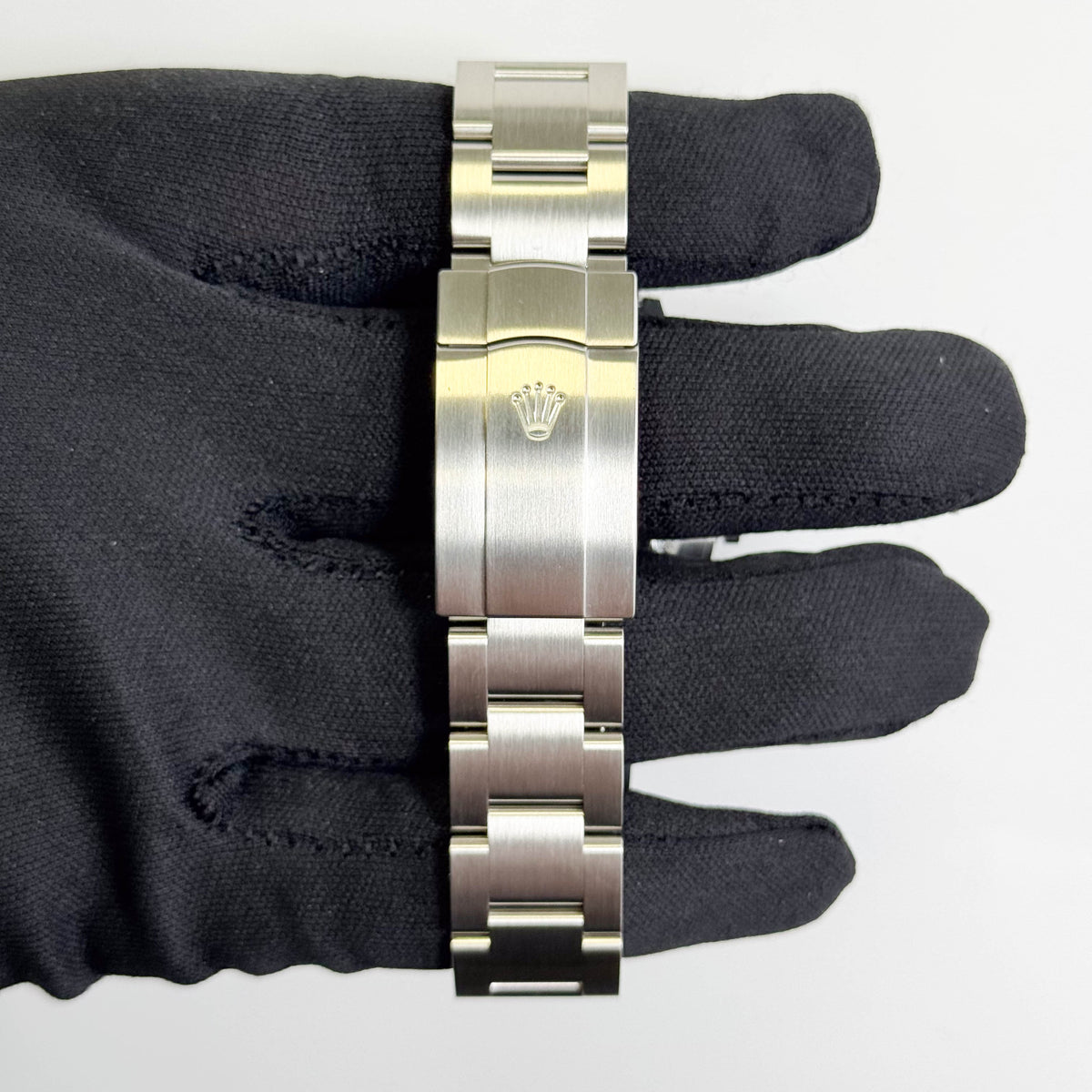 Rolex Oyster Perpetual 41mm Lilac Dial Watch Ref# 134300