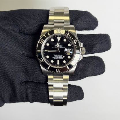 Rolex Submariner 40mm Black Dial Watch Ref# 116610LN