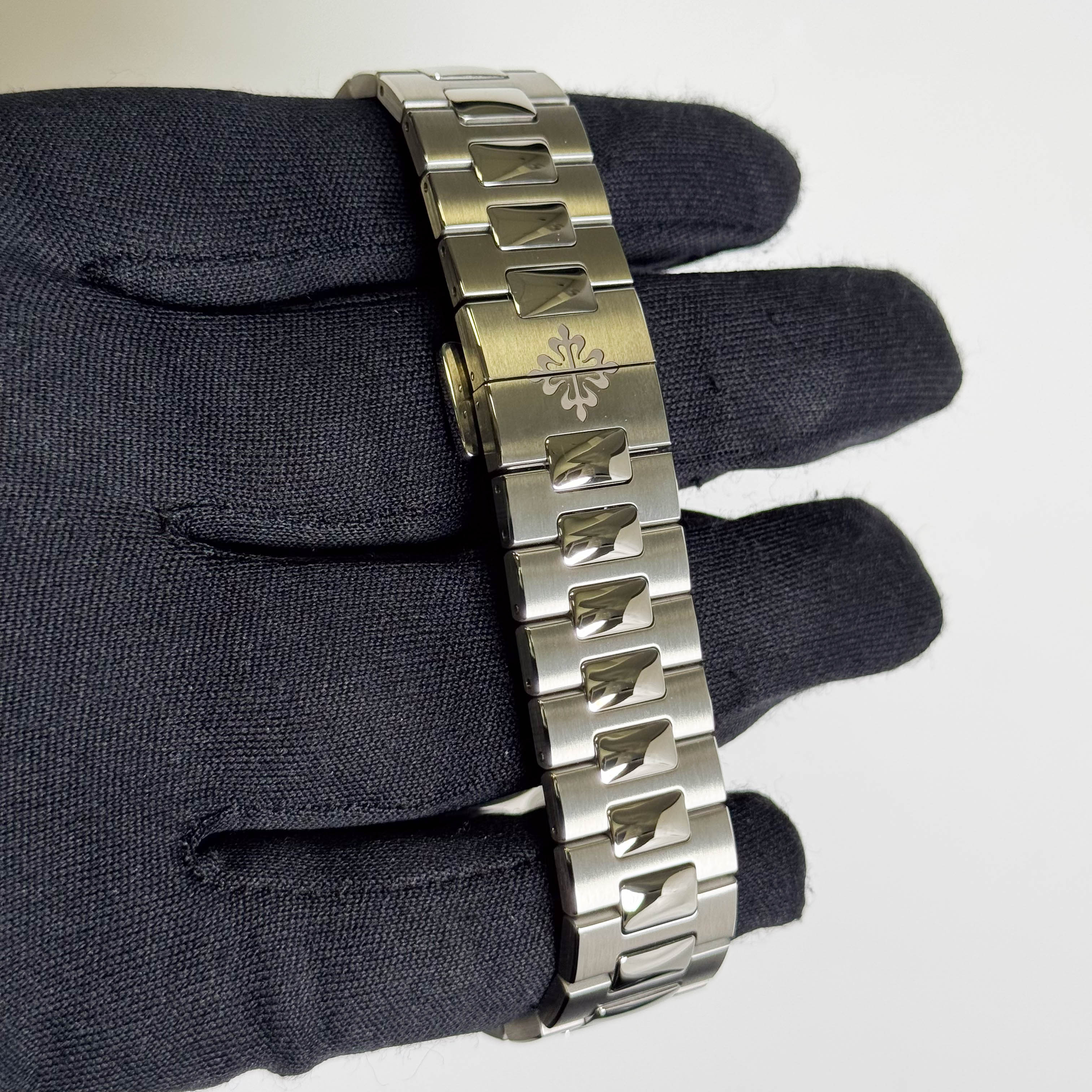 Patek Philippe Nautilus 40.5mm Blue Dial Watch Ref# 5990/1A-001 - Happy Jewelers Fine Jewelry Lifetime Warranty