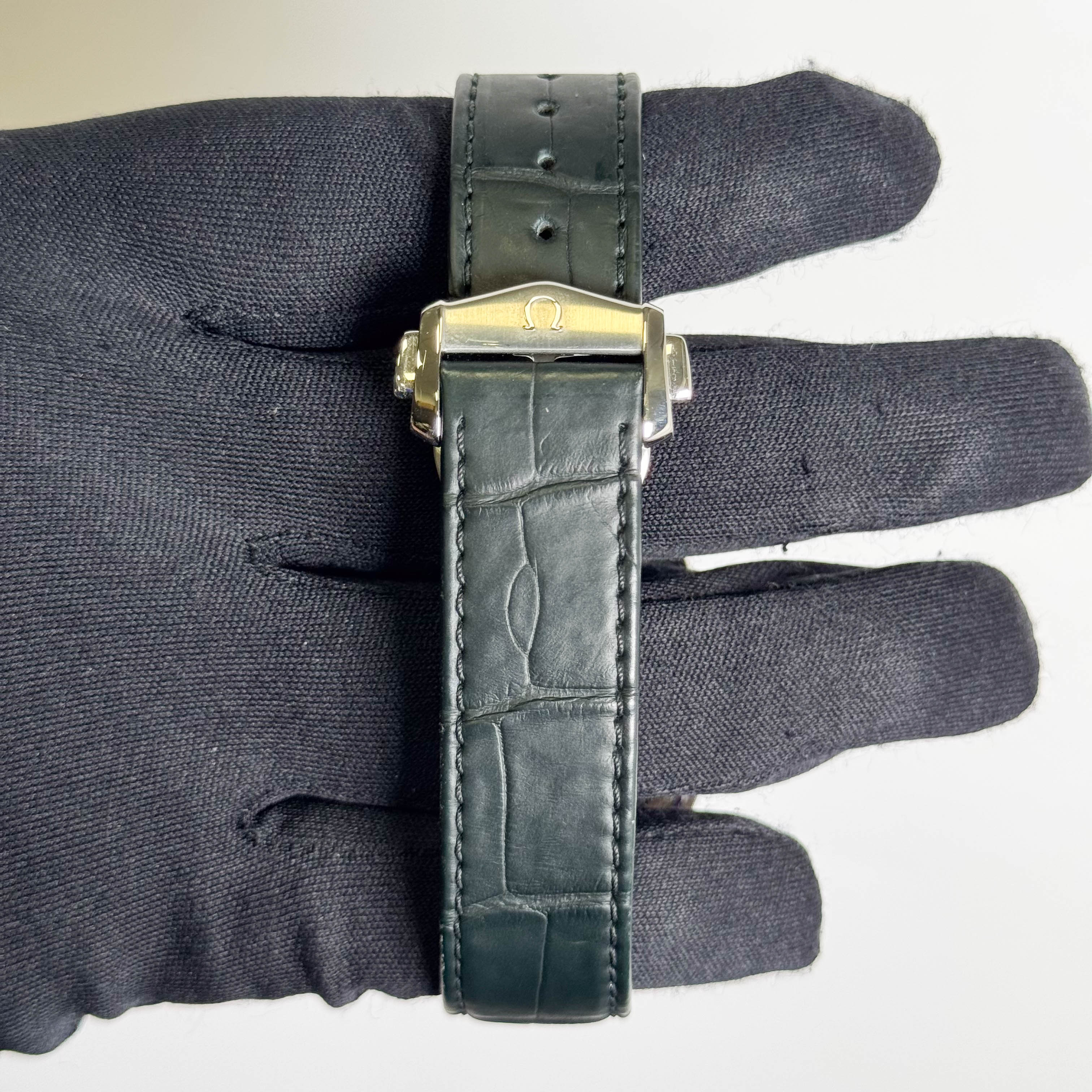 Omega Seamaster Aqua Terra 41mm Green Stick Dial Watch Ref# 220.13.41.21.10.001