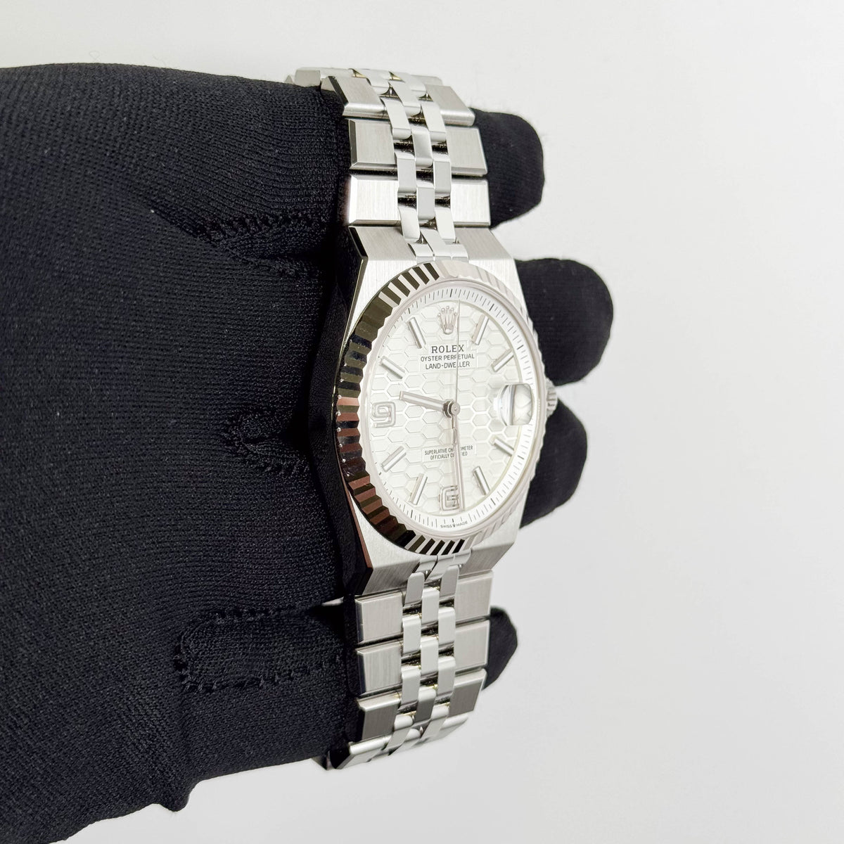Rolex Land-Dweller 40mm White Dial Watch Ref#  127334
