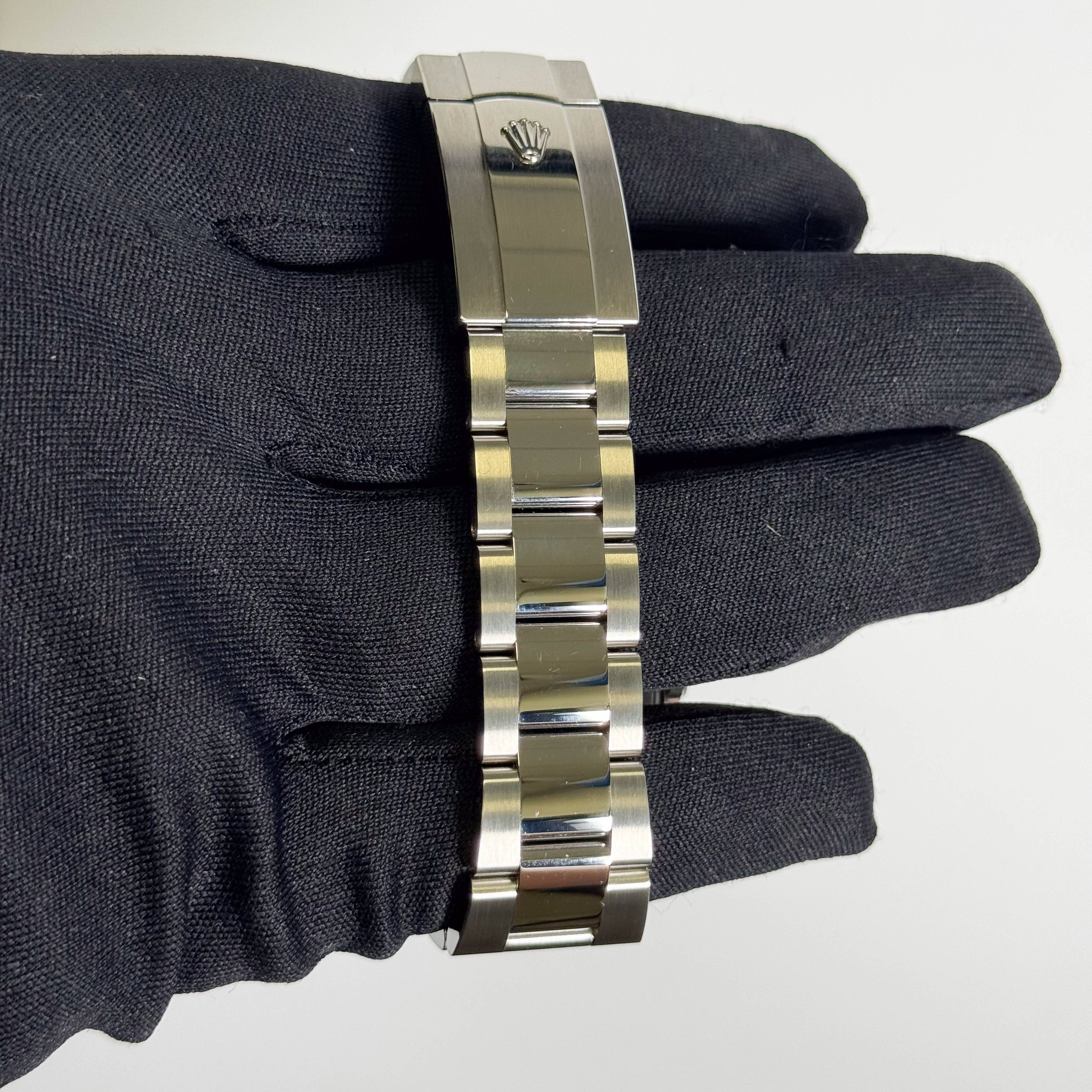 Rolex Datejust 41mm White Dial Watch Ref# 126334