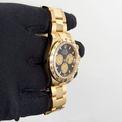 Rolex Daytona 40mm Black Dial Watch Ref# 126508