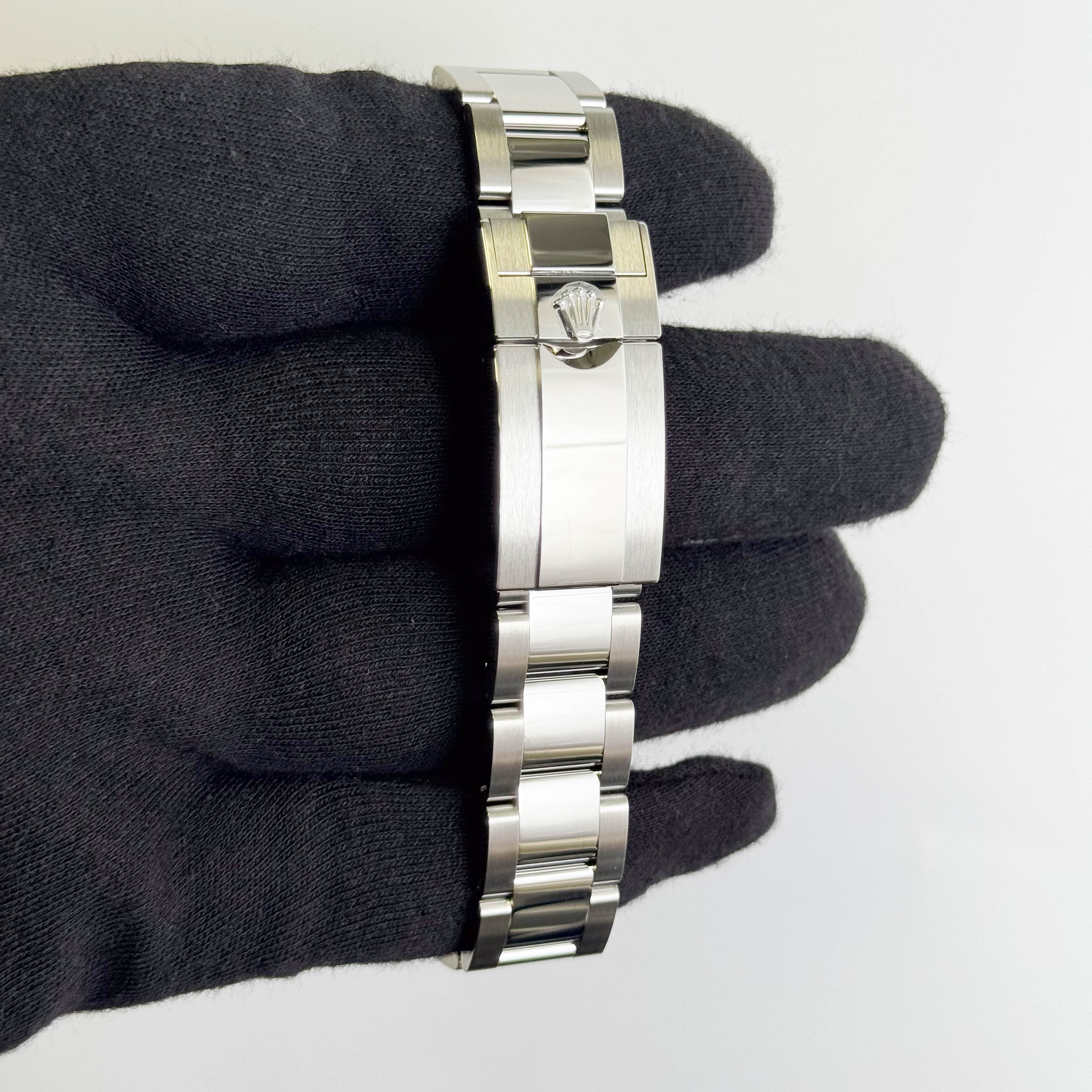 Rolex Daytona 40mm White Dial Watch Ref# 126500LN