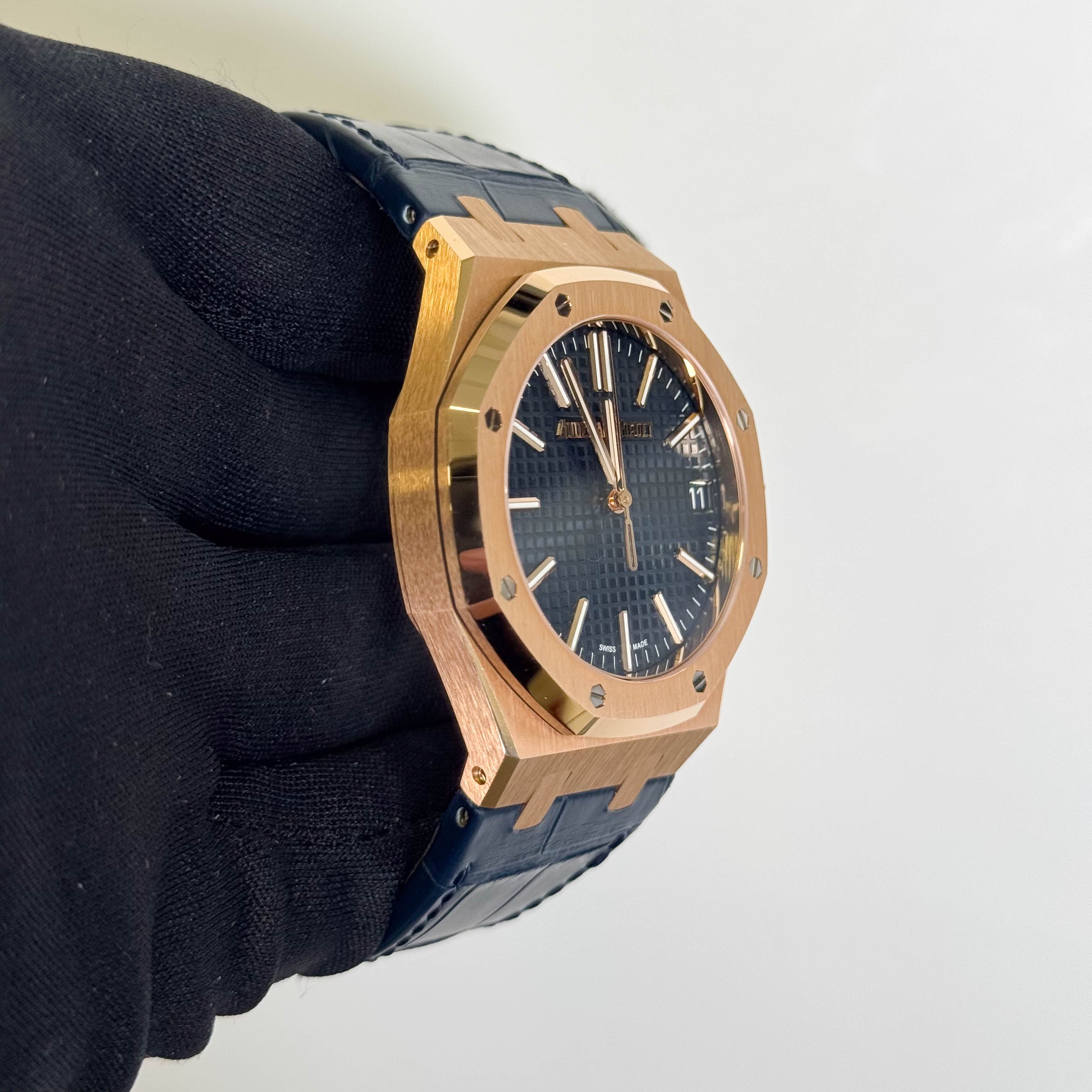 Audemars Piguet Royal Oak Offshore 41mm Blue Dial Watch Ref#  15510OR.OO.D315CR.02