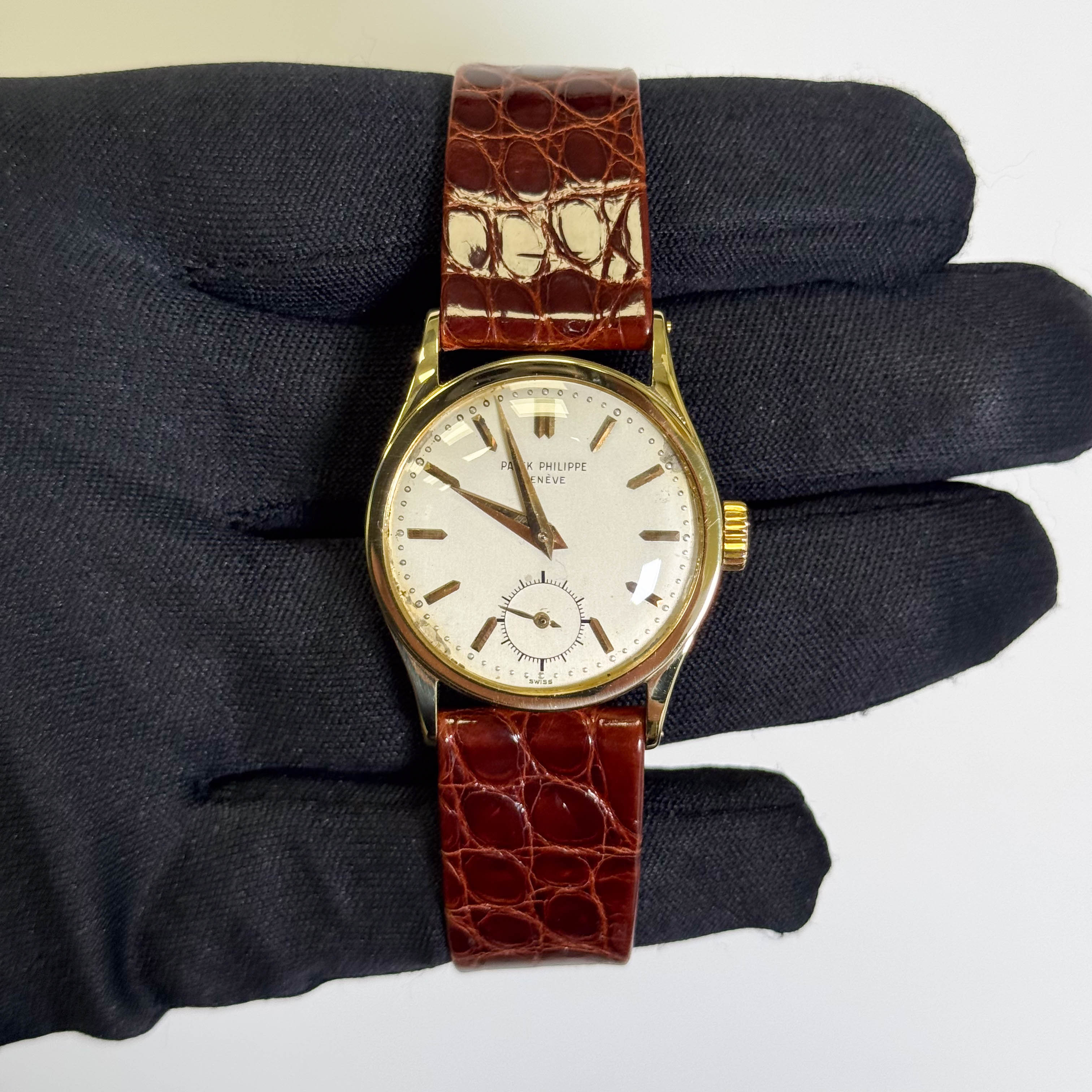 Patek Philippe Calatrava 32mm Cream Dial Watch Ref# 2545 - Happy Jewelers Fine Jewelry Lifetime Warranty