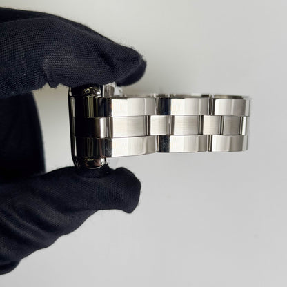 Cartier Roadster 43mm Black Dial Watch Ref# W62020X6 - Happy Jewelers Fine Jewelry Lifetime Warranty
