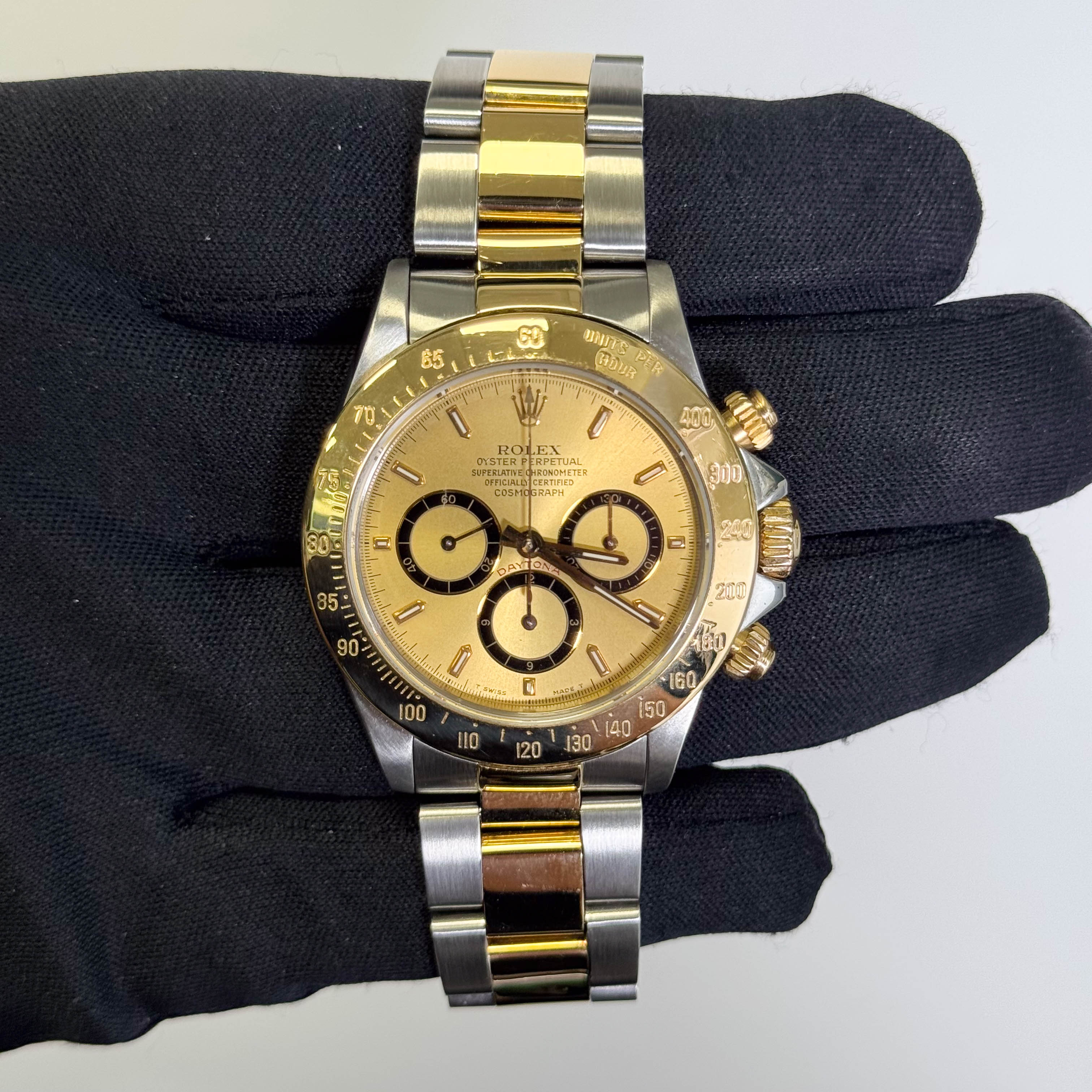 Rolex Daytona 40mm White Dial Watch Ref# 16523 - Happy Jewelers Fine Jewelry Lifetime Warranty