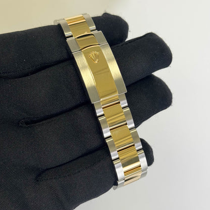 Rolex Datejust 36mm Green Dial Watch Ref# 126203