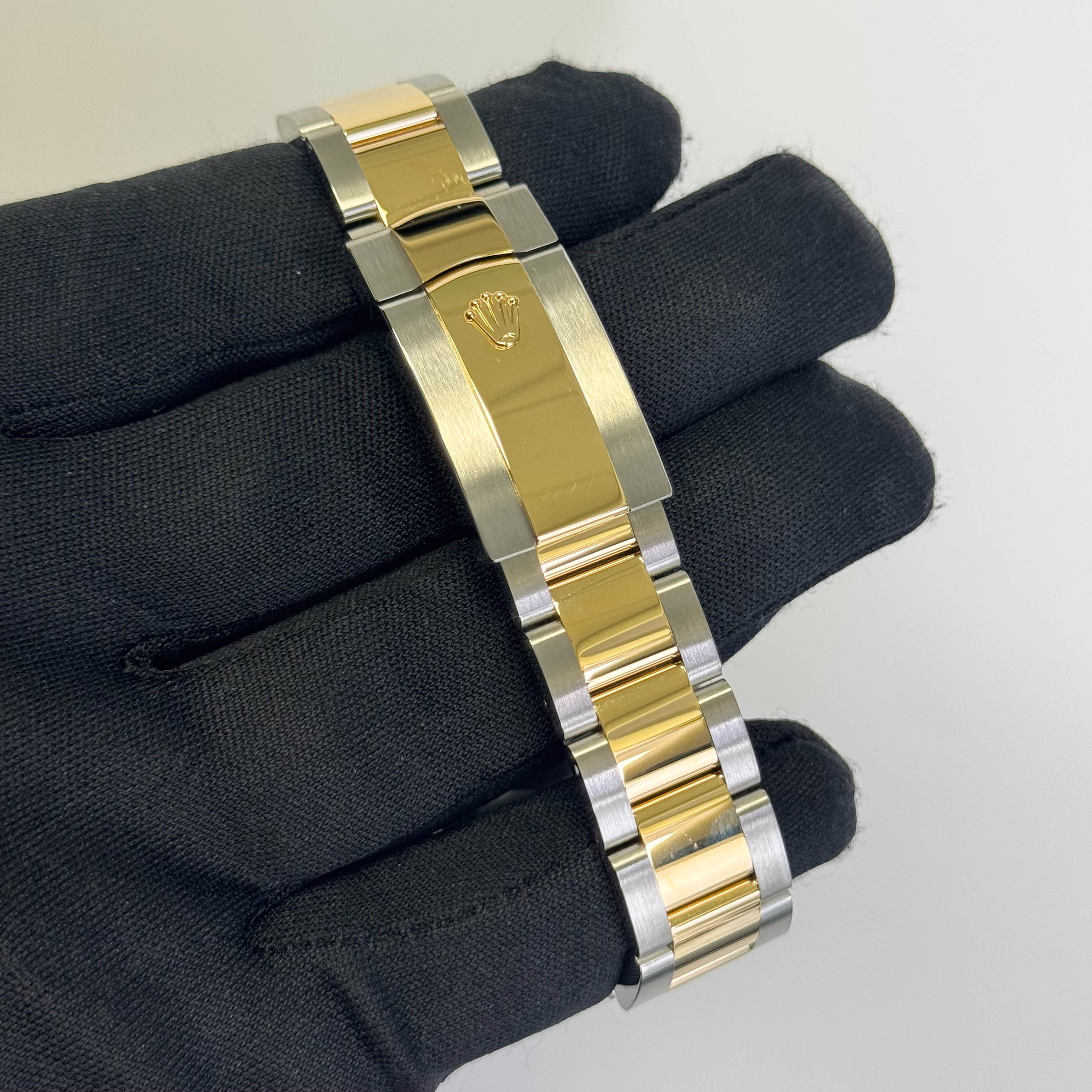 Rolex Datejust 41mm Silver Dial Watch Ref# 126333