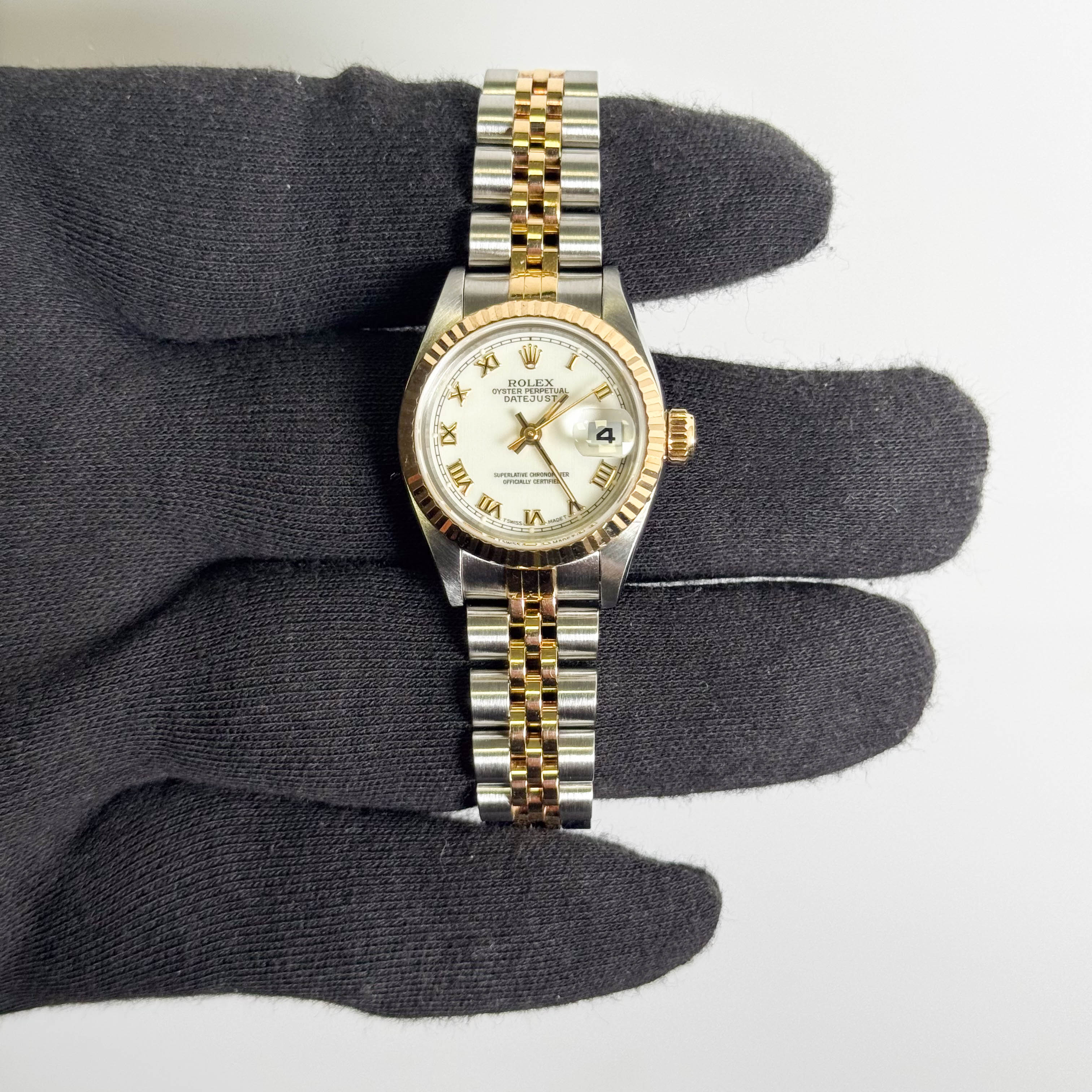 Rolex Datejust 26mm White Dial Watch Ref# 69173