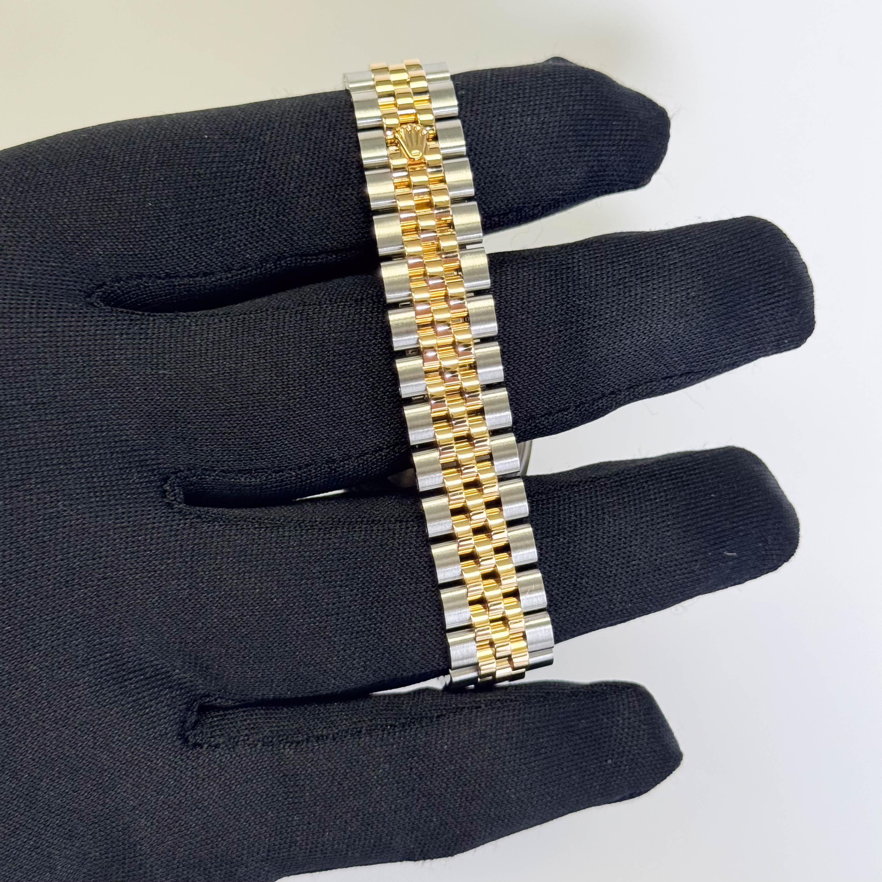 Rolex Datejust 28mm Champagne Dial Watch Ref# 279173 - Happy Jewelers Fine Jewelry Lifetime Warranty