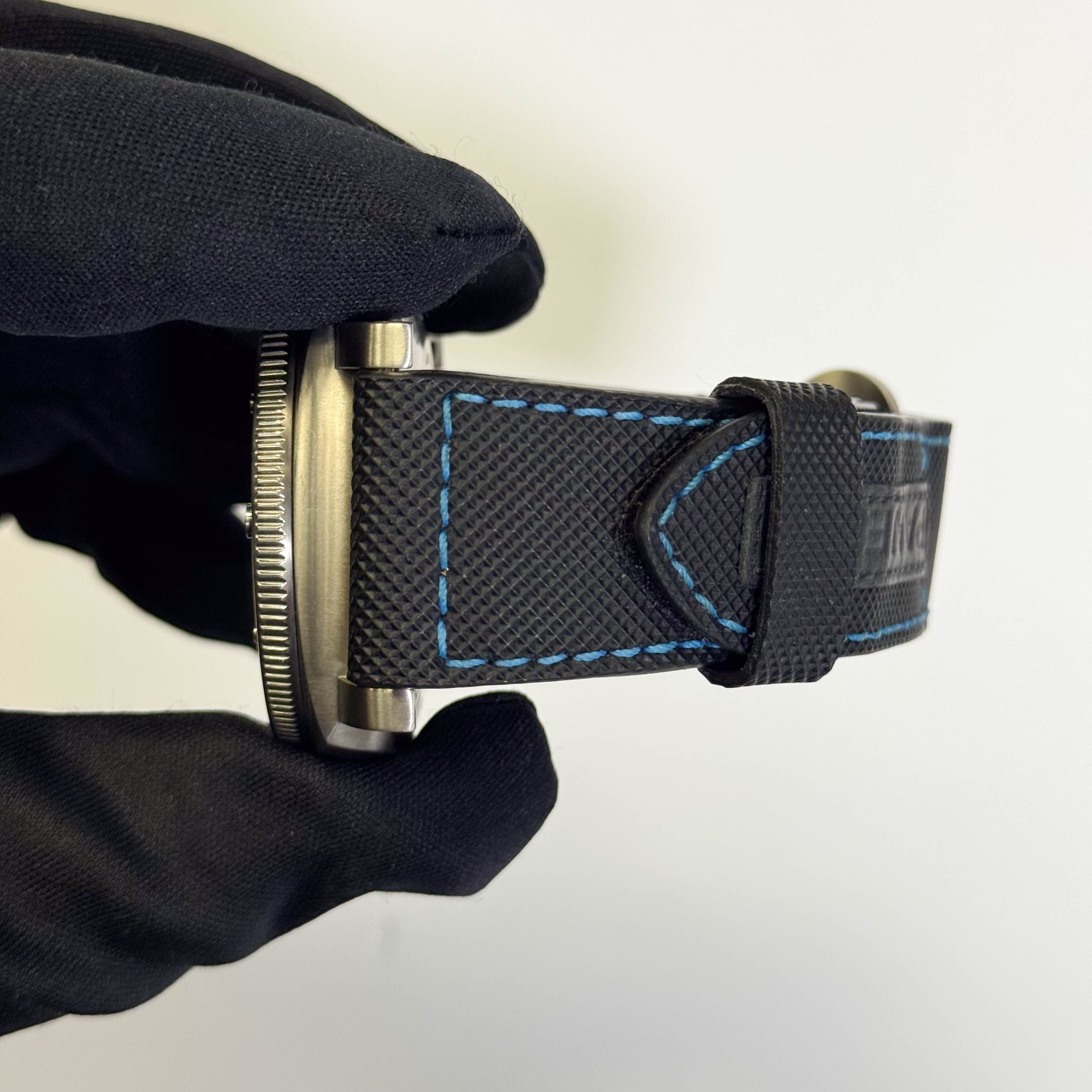 Panerai Luminor Submersible 47mm Black Dial Watch Ref# PAM01305 - Happy Jewelers Fine Jewelry Lifetime Warranty
