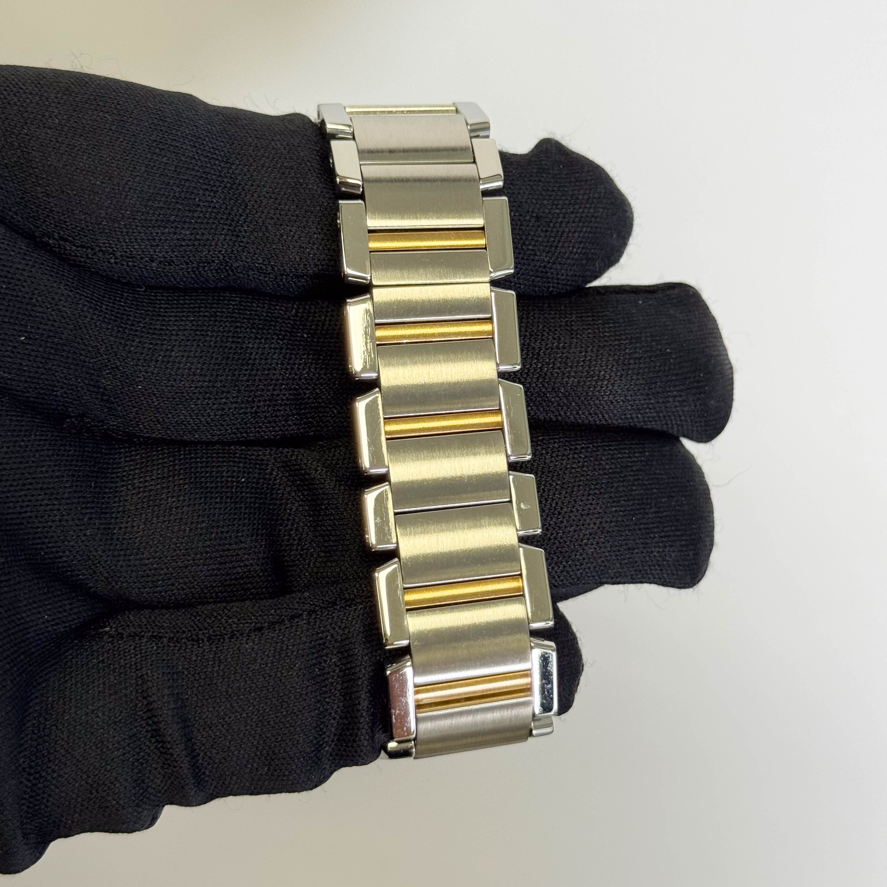 Cartier Tank Francaise 25mm Ivory Dial Ref#W51005Q4 - Happy Jewelers Fine Jewelry Lifetime Warranty