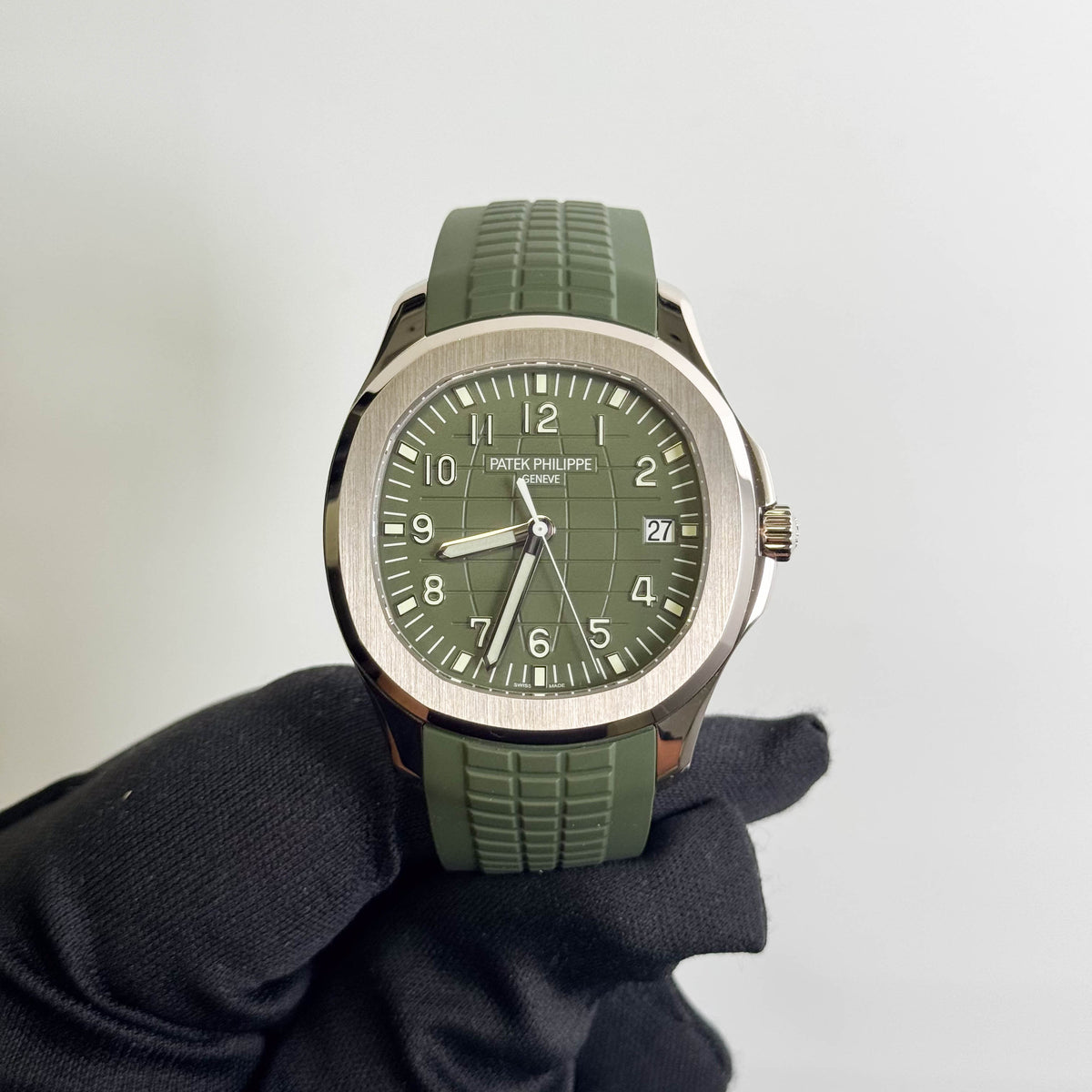 Patek Philippe Aquanaut 42mm Green Dial Watch Ref# 5168G-010