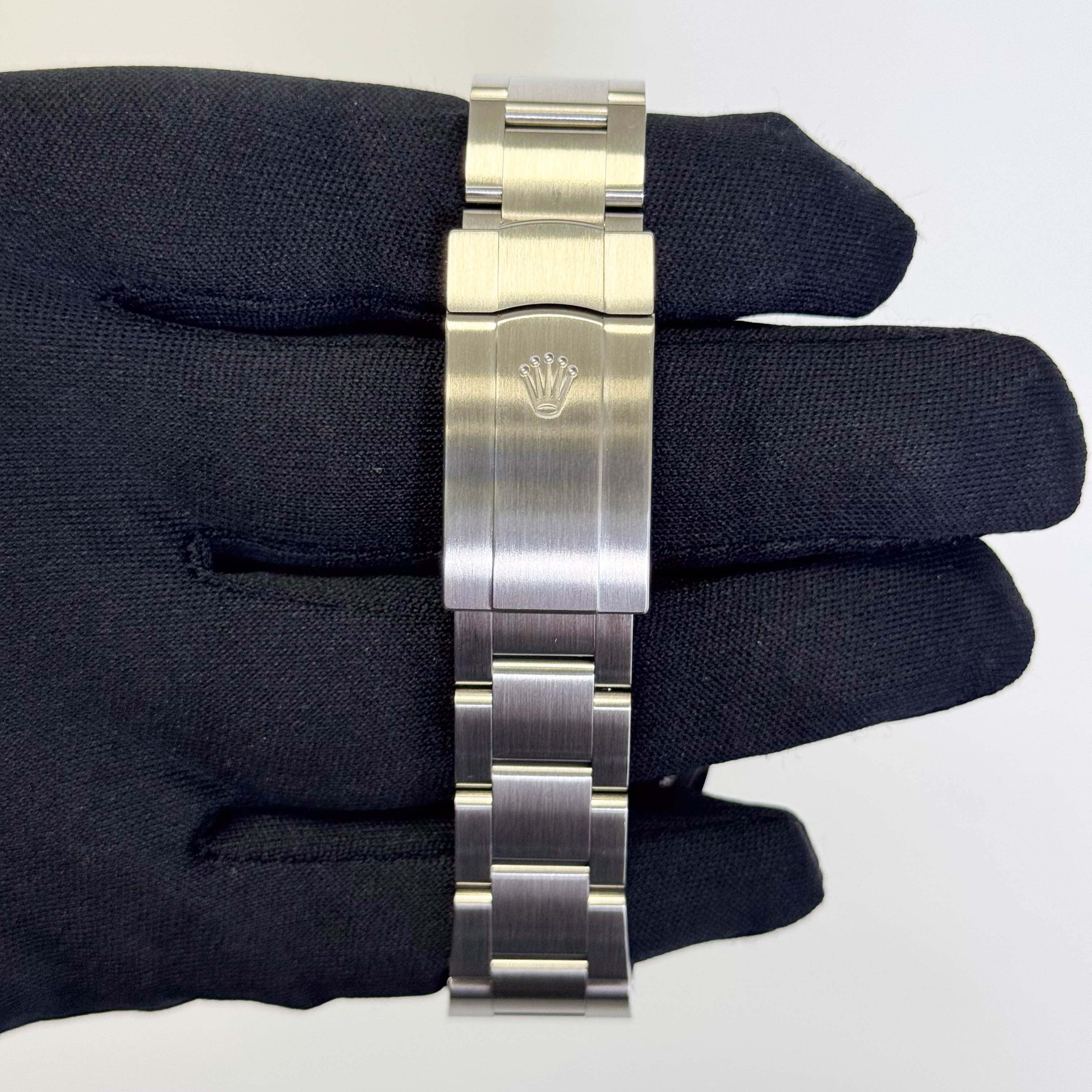 Rolex Oyster Perpetual 36mm Turquoise Blue Dial Watch Ref# 126000 - Happy Jewelers Fine Jewelry Lifetime Warranty