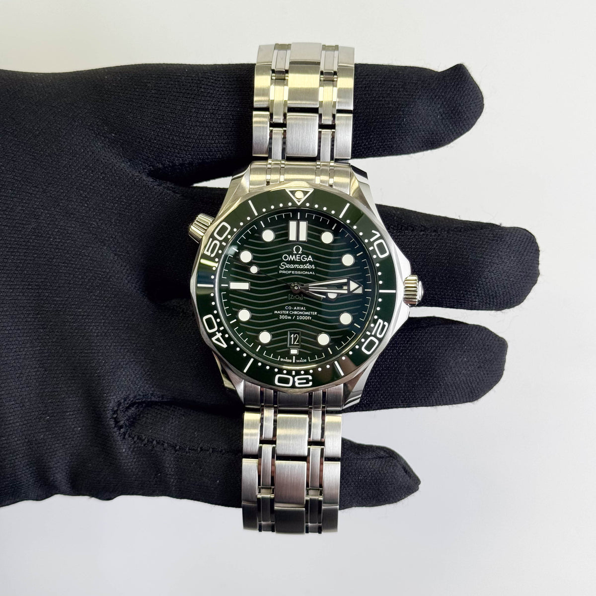 Omega Seamaster Diver 300m Green Dial Watch Ref# 210.3.42.20.10.001