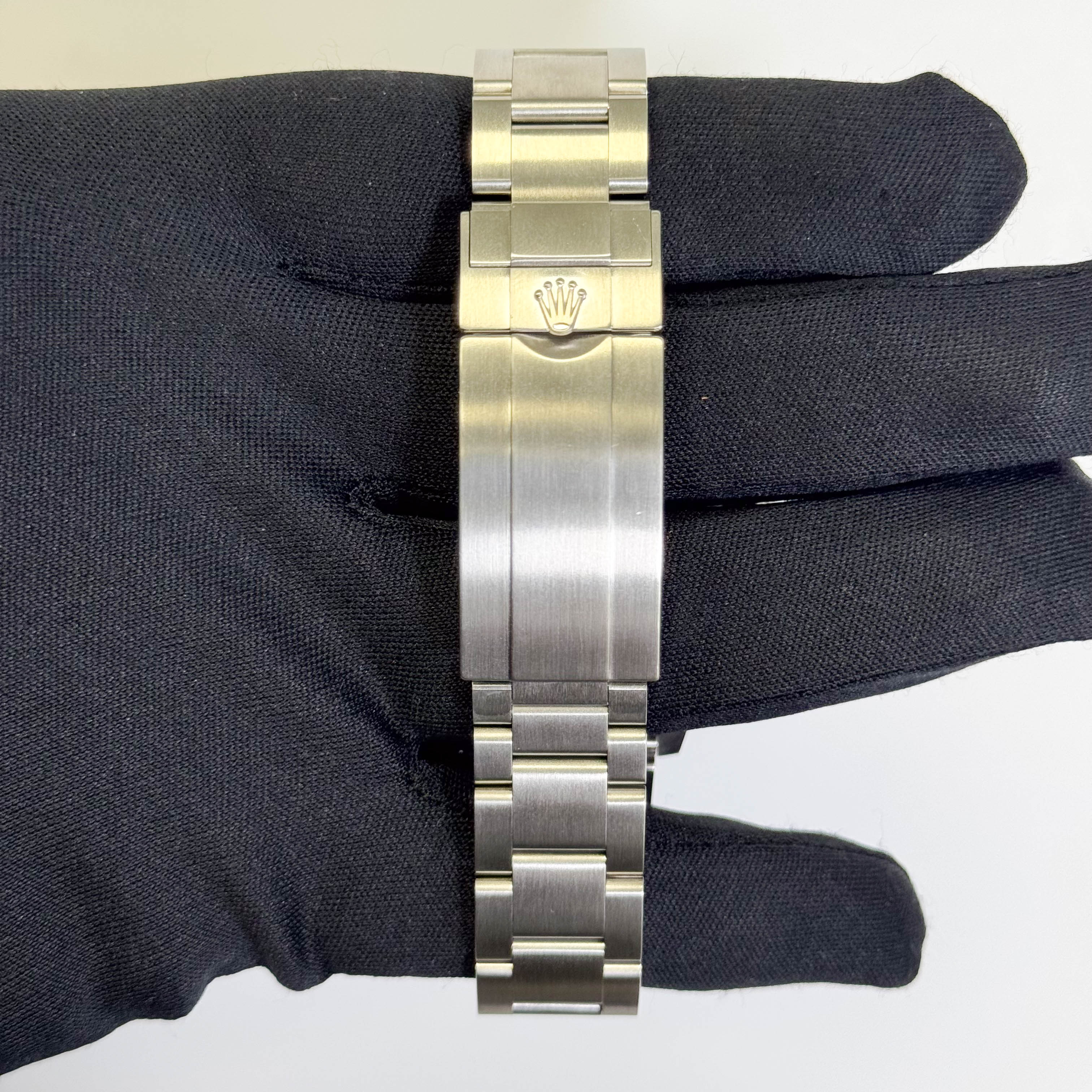 Rolex Sea-Dweller 43mm Black Dial Watch Ref# 126600