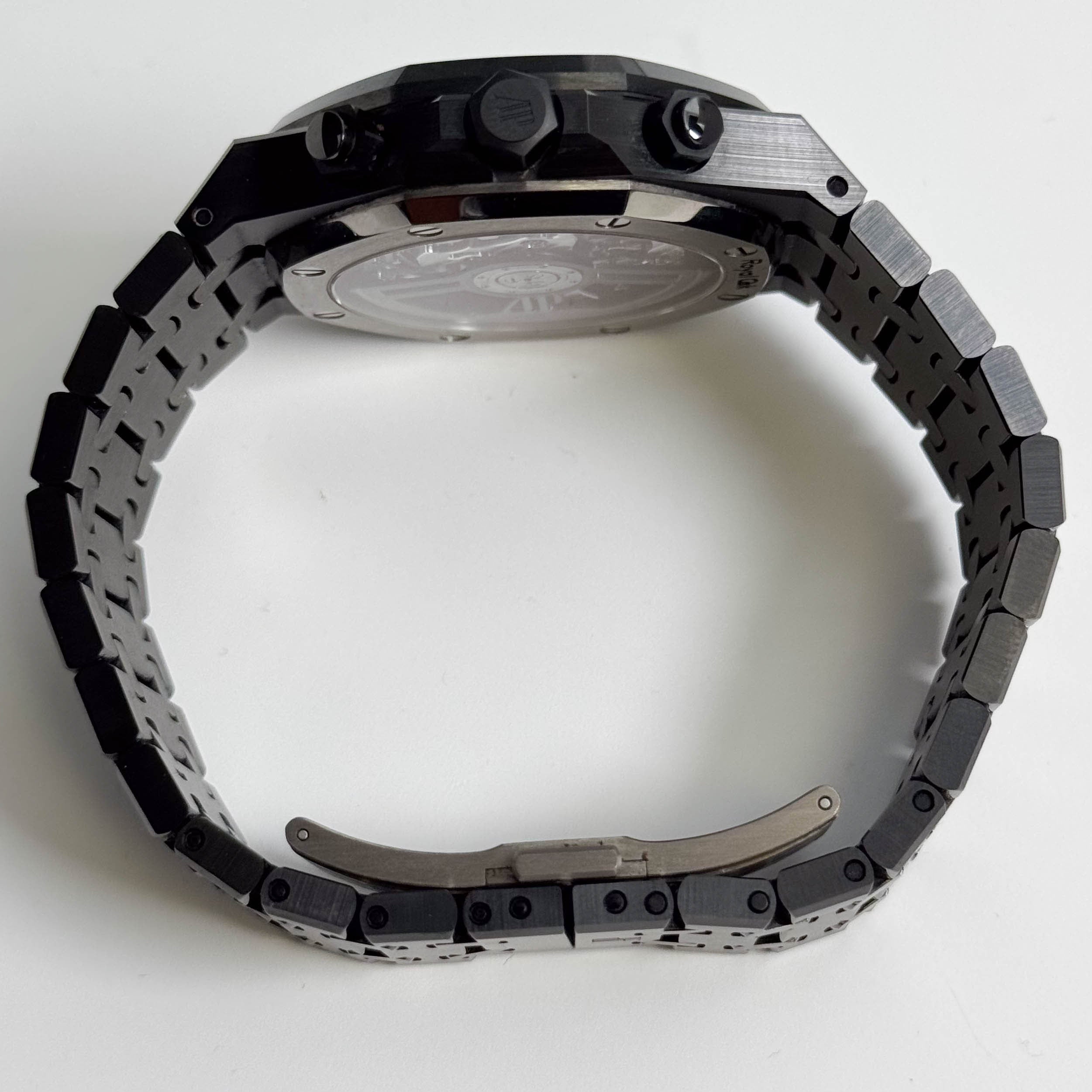 Audemars Piguet Royal Oak 41mm Black Dial Watch Ref# 26240CE.OO.1225CE.01 - Happy Jewelers Fine Jewelry Lifetime Warranty