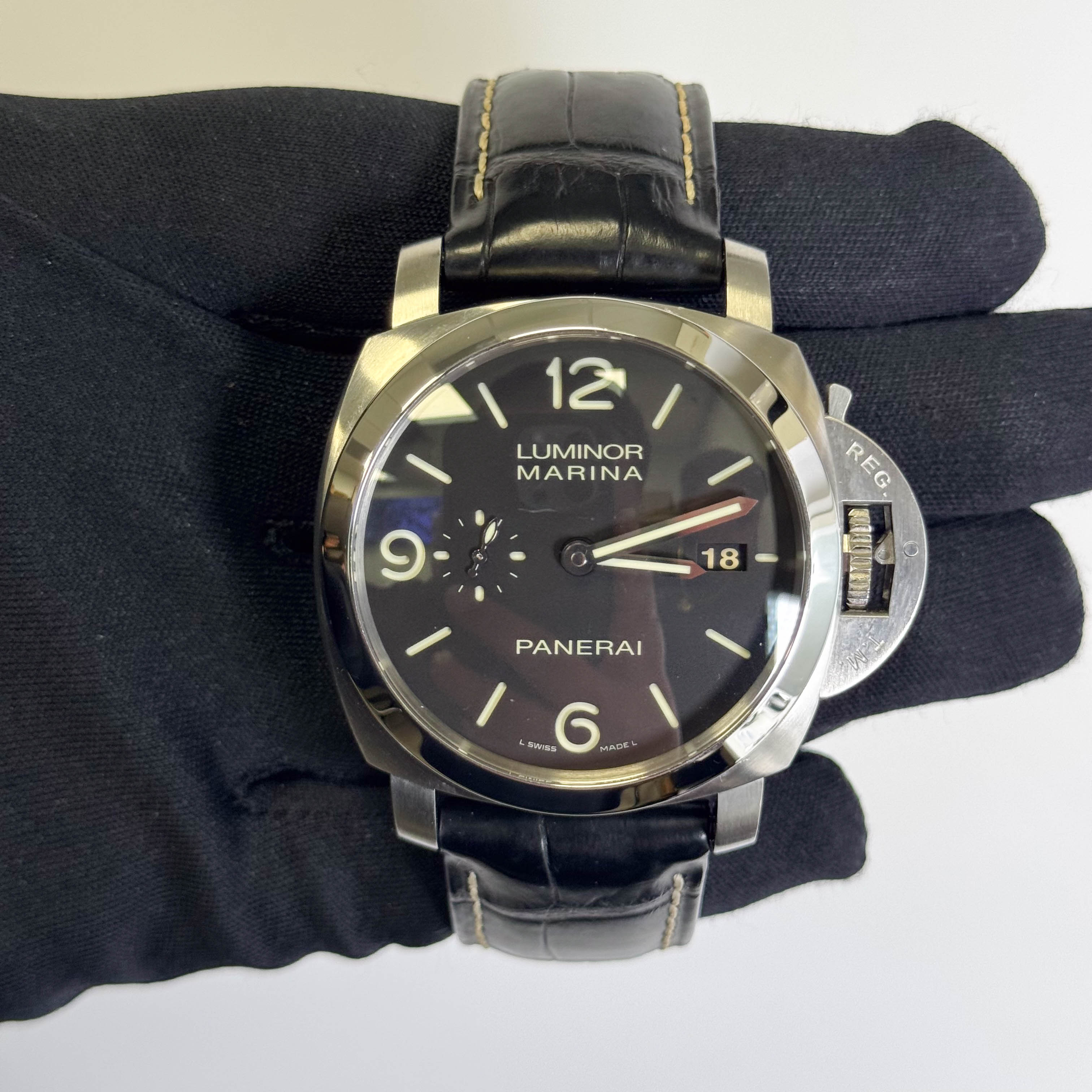 Panerai Luminor Stainless Steel 44mm Black Dial Watch Ref# PAM00312 - Happy Jewelers Fine Jewelry Lifetime Warranty
