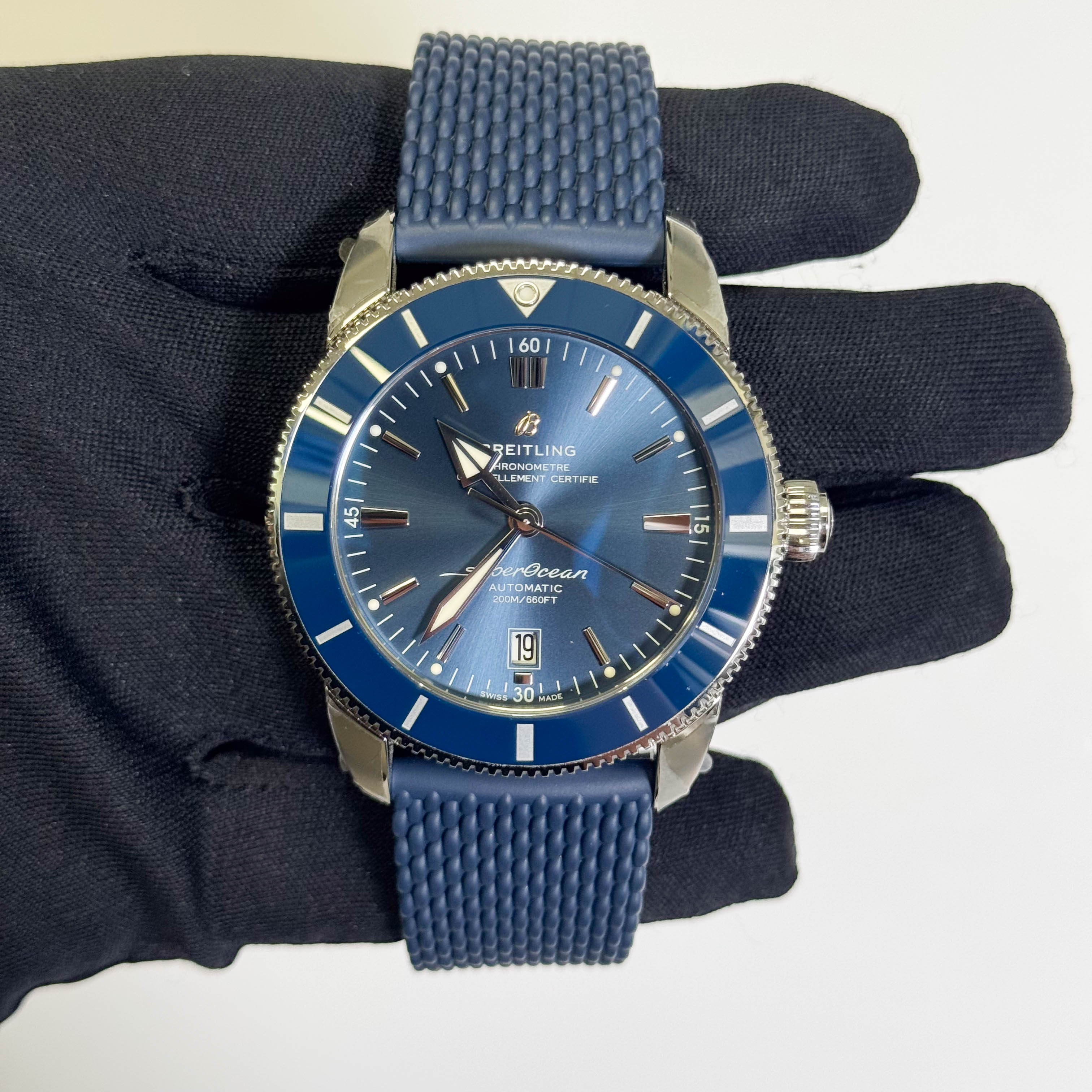 Breitling Superocean Heritage B20 Automatic 46mm Blue Dial Watch Ref# AB2020161C1S1