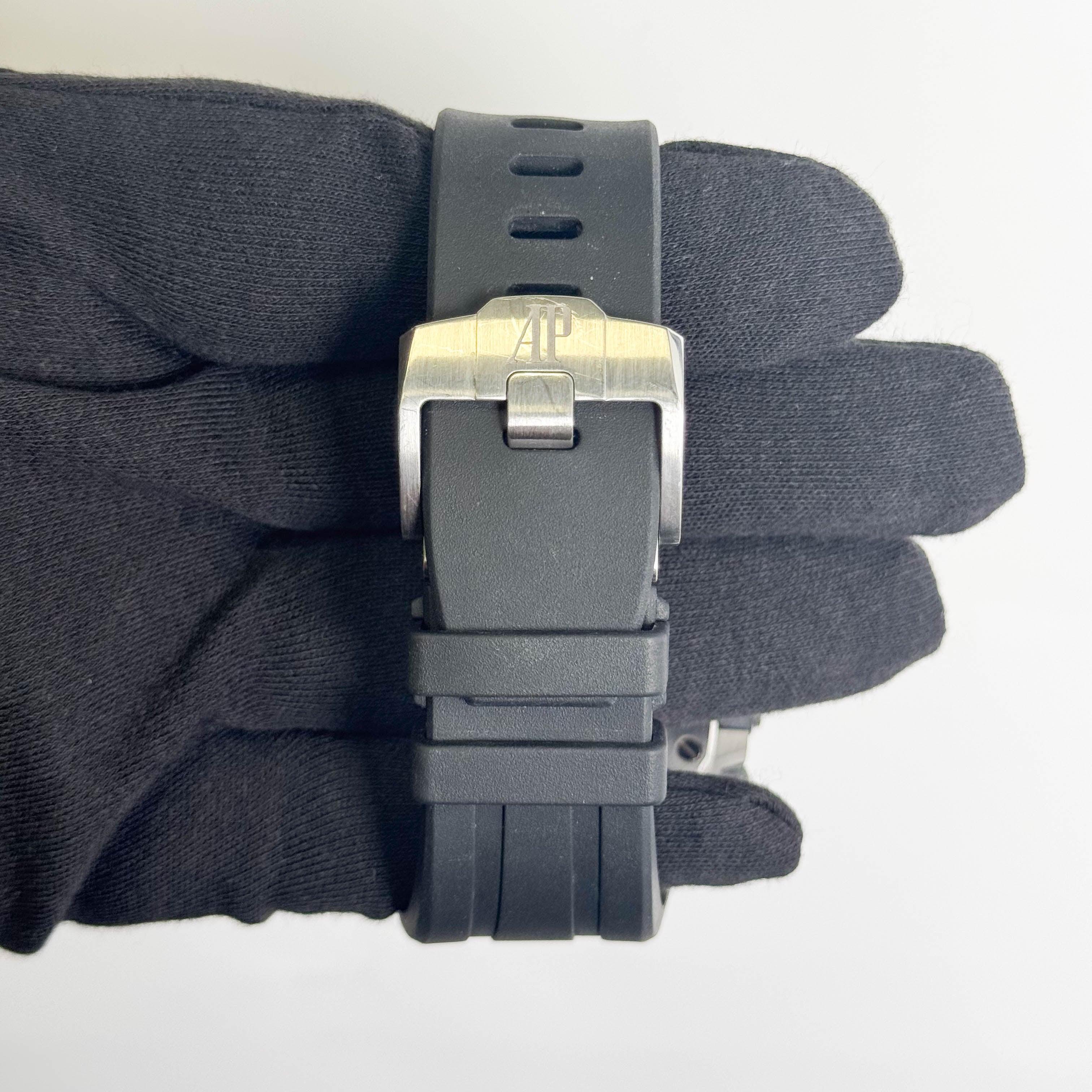 Audemars Piguet Royal Oak Offshore 43mm Black Dial Watch Ref# 26420SO.OO.A002CA.01