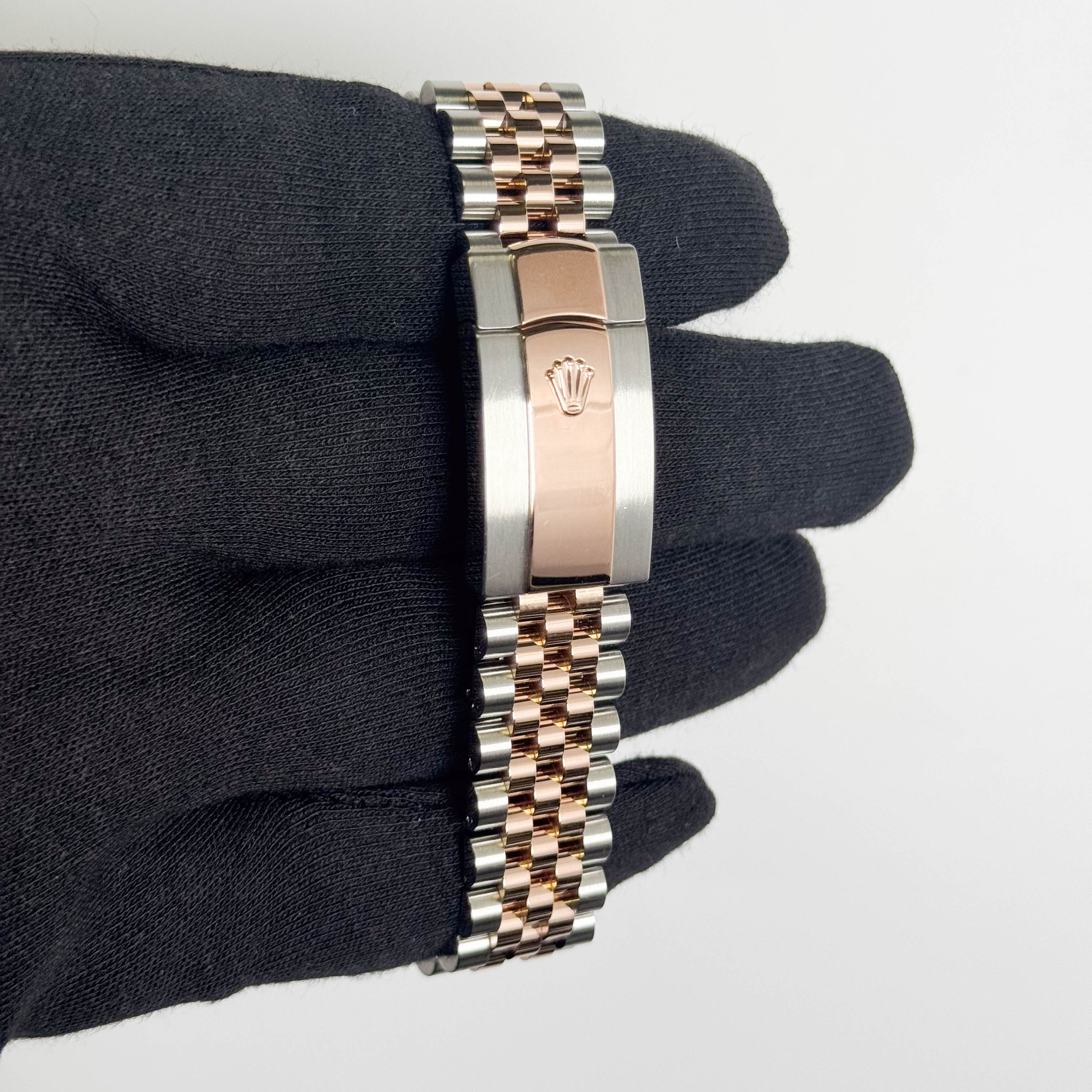 Rolex Datejust 41mm Sundust Diamond Dial Watch Ref# 126331