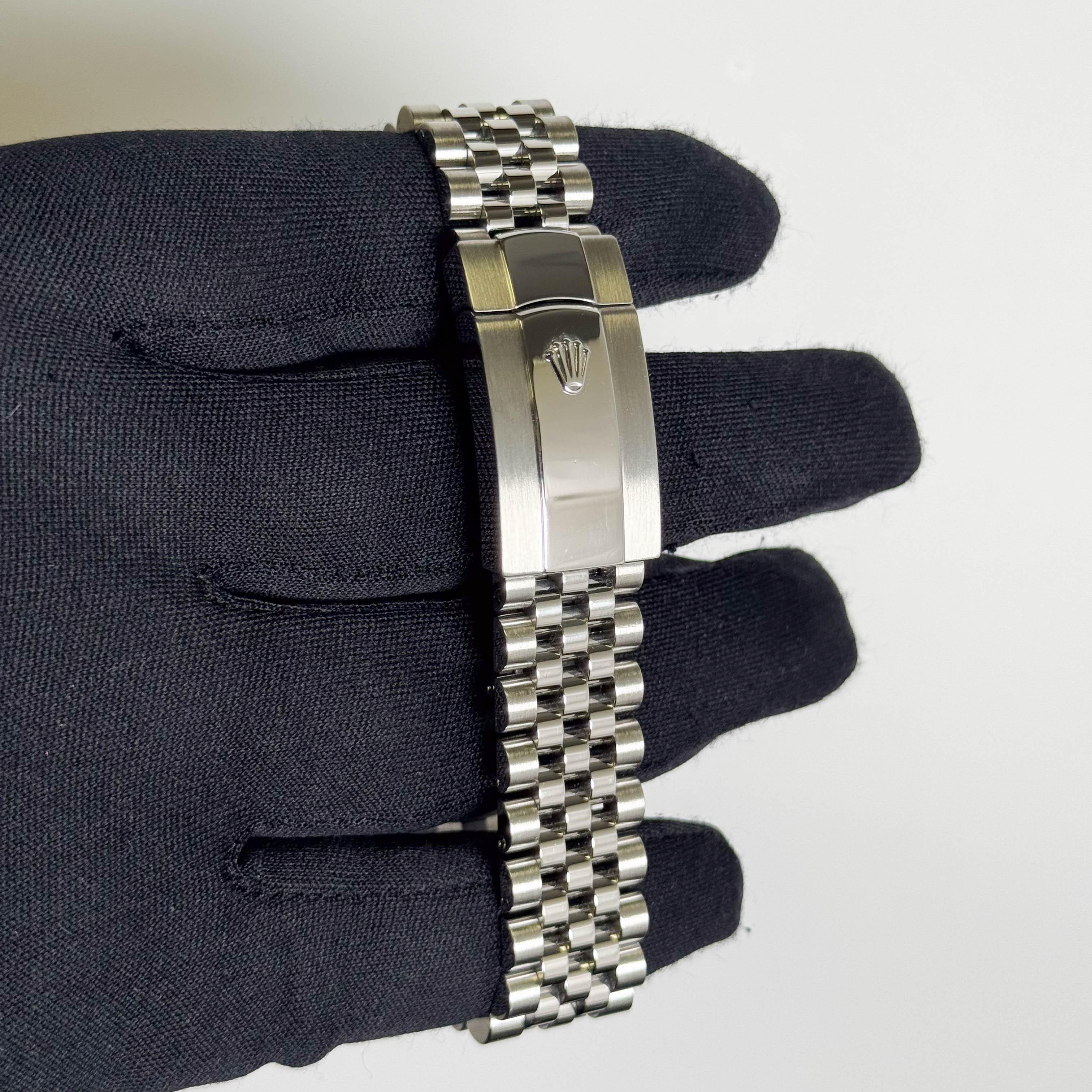 Rolex Datejust 41mm Rhodium Dial Watch Ref# 126334 - Happy Jewelers Fine Jewelry Lifetime Warranty