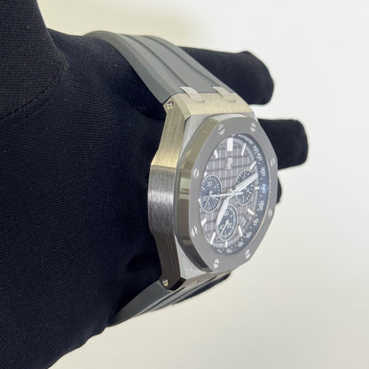 Audemars Piguet Royal Oak Offshore 43mm Grey  Dial Watch Ref# 26420IO.OO.A009CA.01 - Happy Jewelers Fine Jewelry Lifetime Warranty