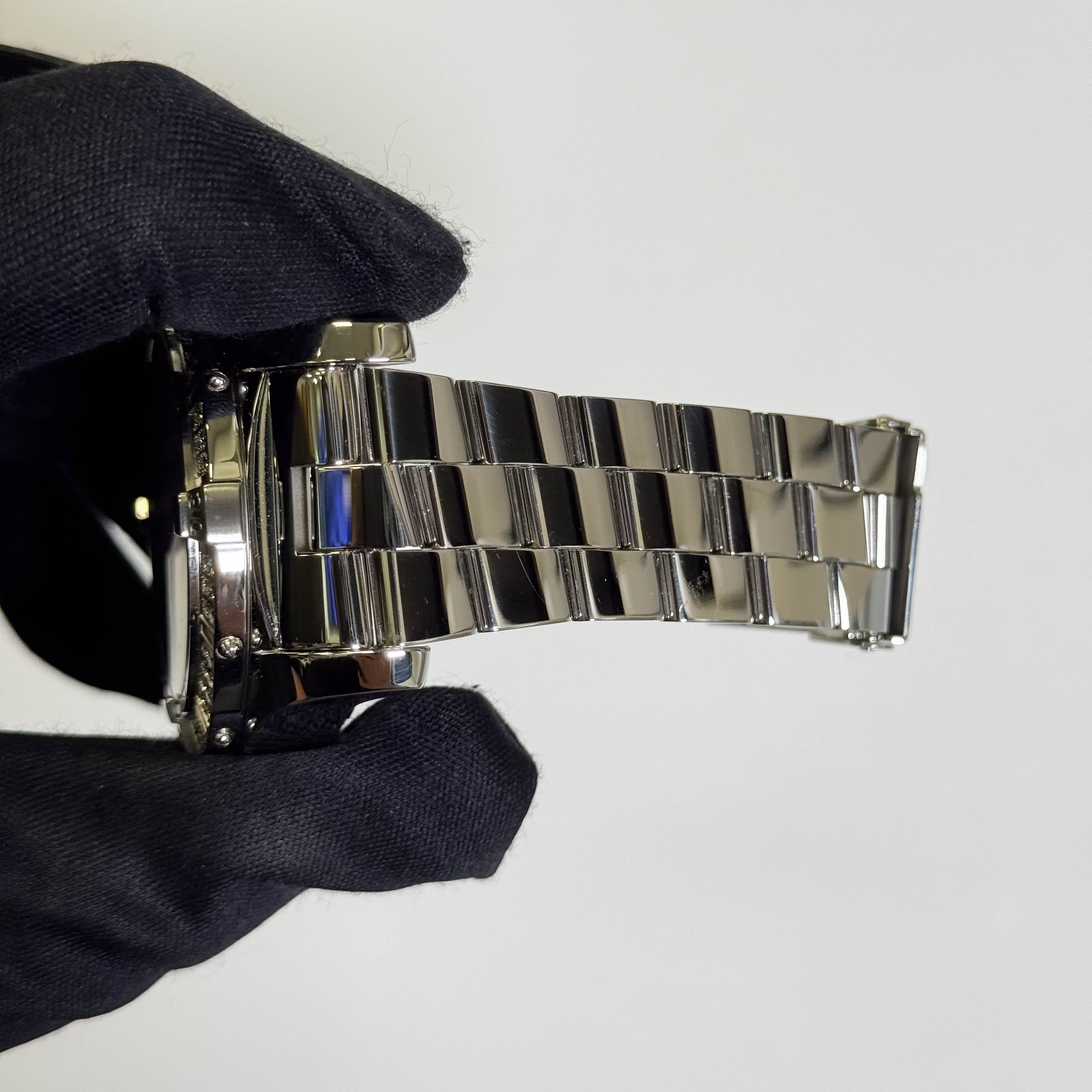 Breitling Super Avenger 48mm White Chronograph Dial Watch Ref# A1337053 - Happy Jewelers Fine Jewelry Lifetime Warranty