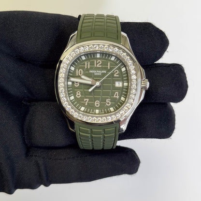 Patek Philippe Aquanaut 38.8mm Green Dial Watch Ref# 5267/200A-011
