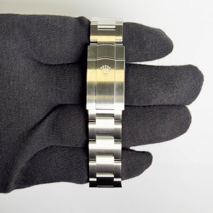Rolex Oyster Perpetual 41mm Green Dial Watch Ref# 134300